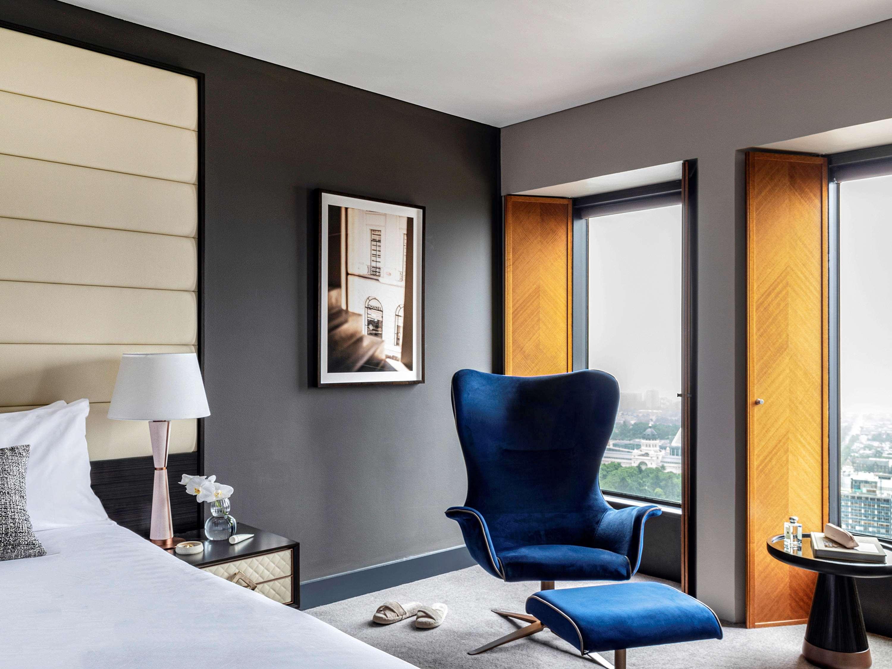 Double Luxury City View