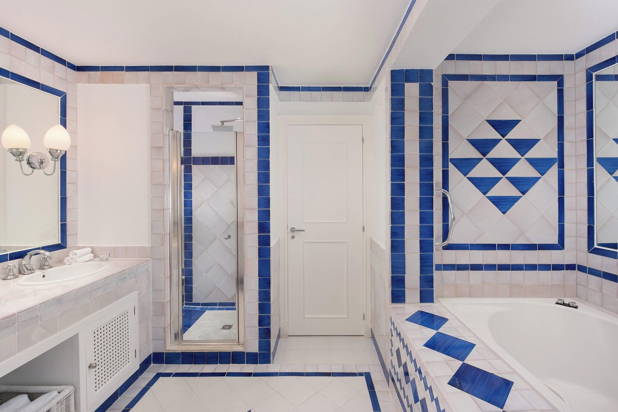 Suite Executive King Bed