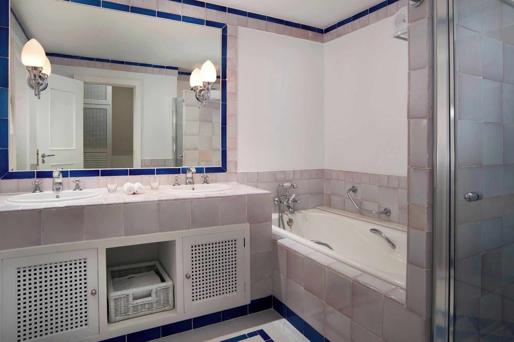 Twin Classic with Terrace