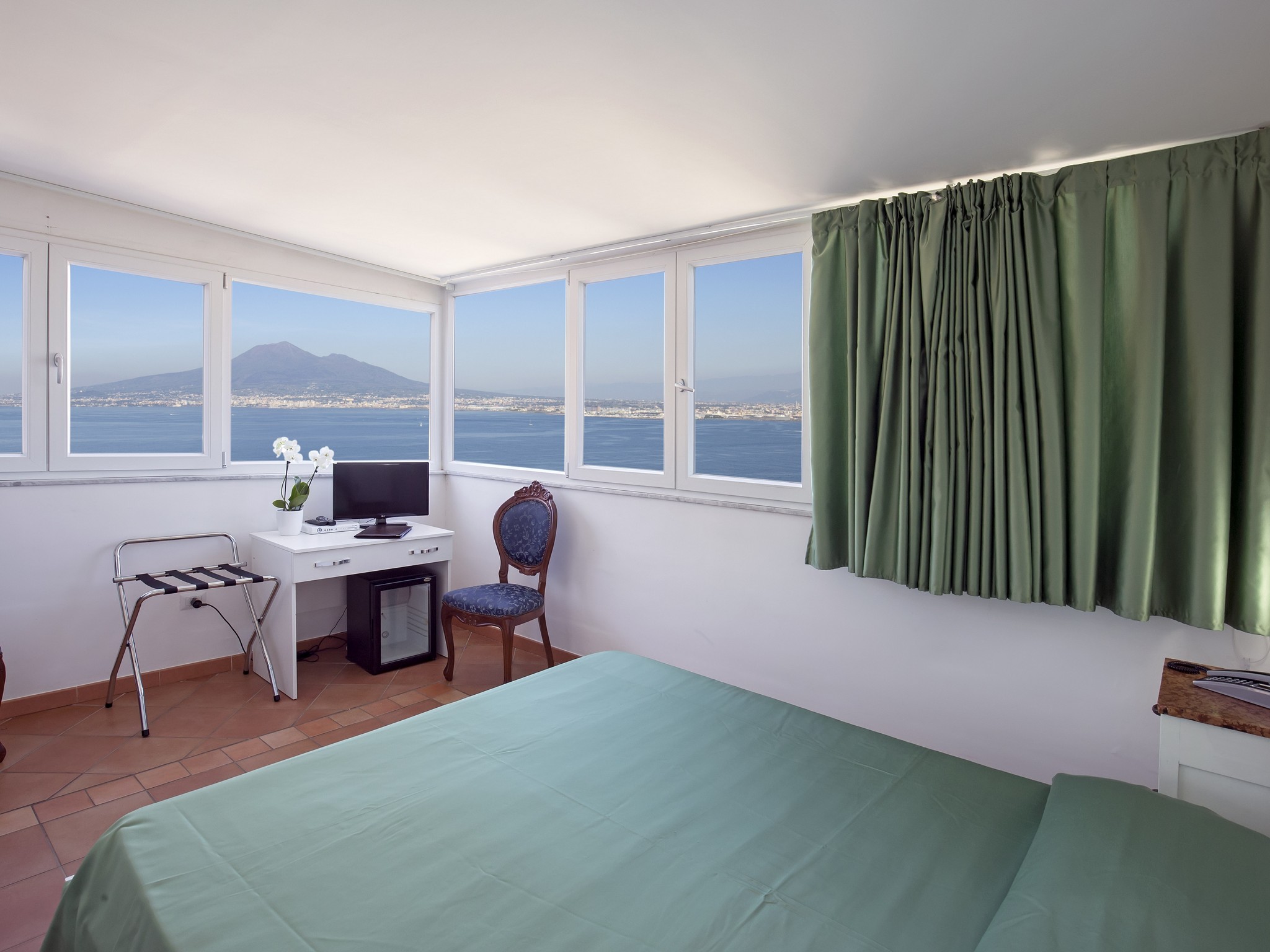 Double or Twin Sea View