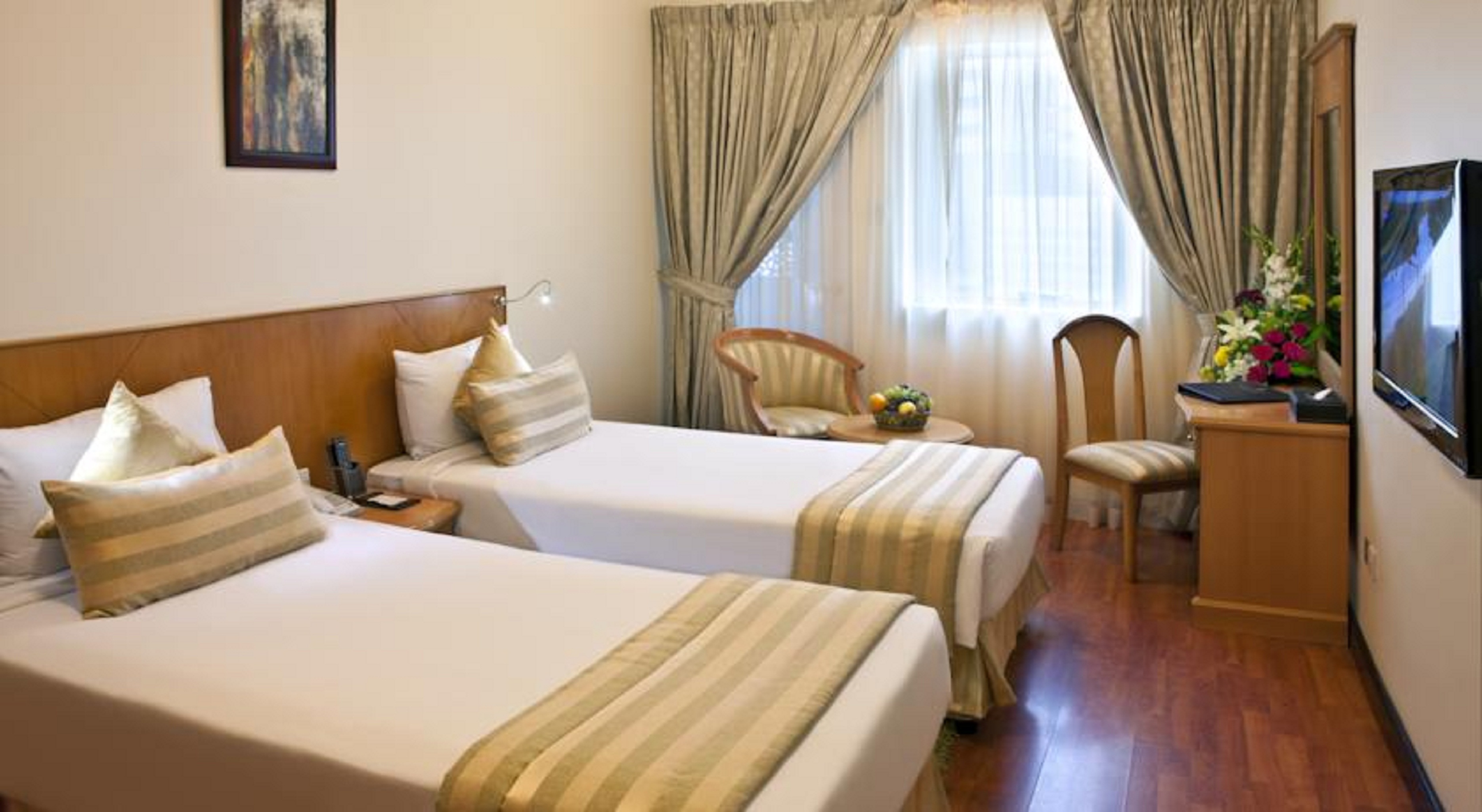 Double or Twin Standard