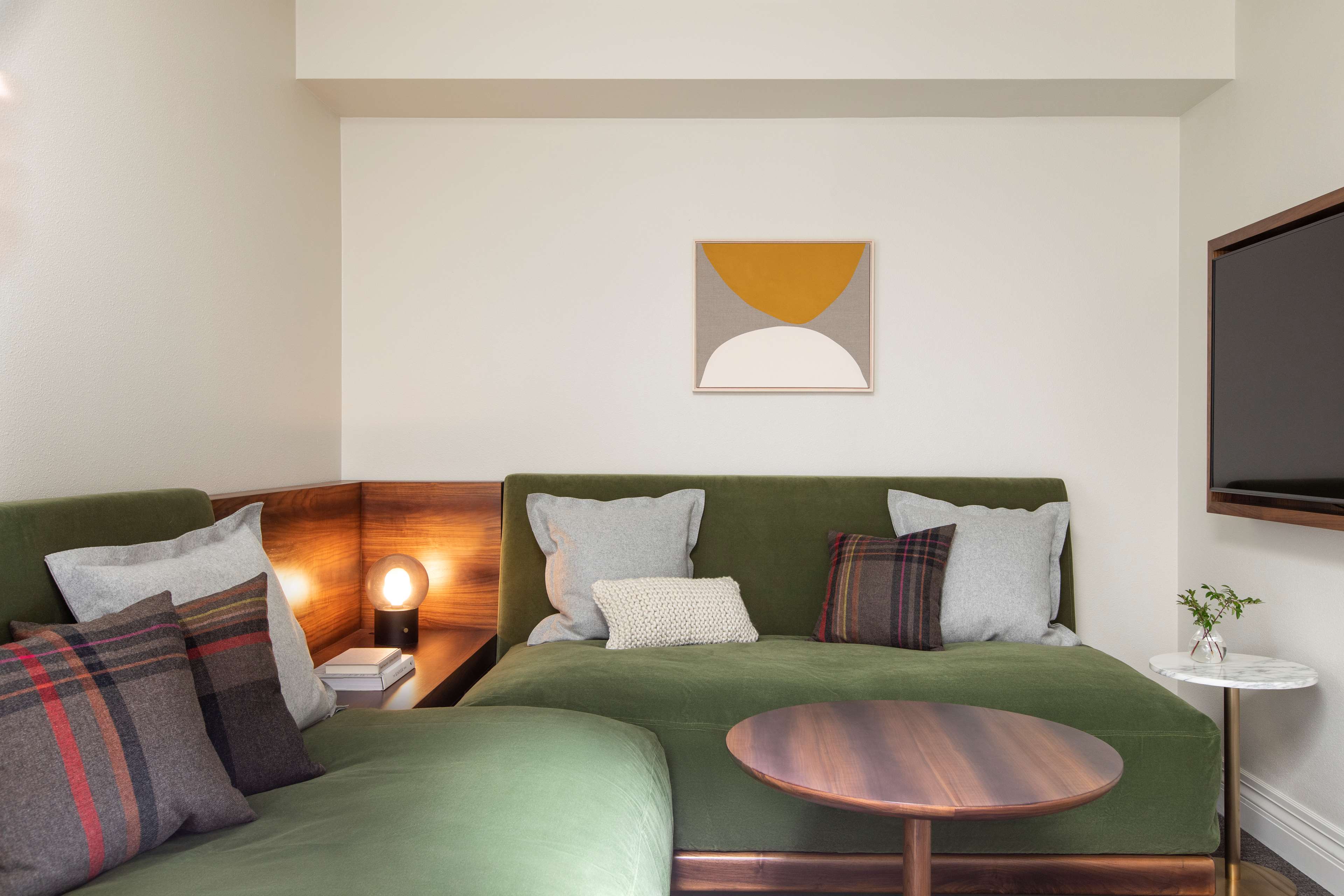 Junior Suite King Size Bed