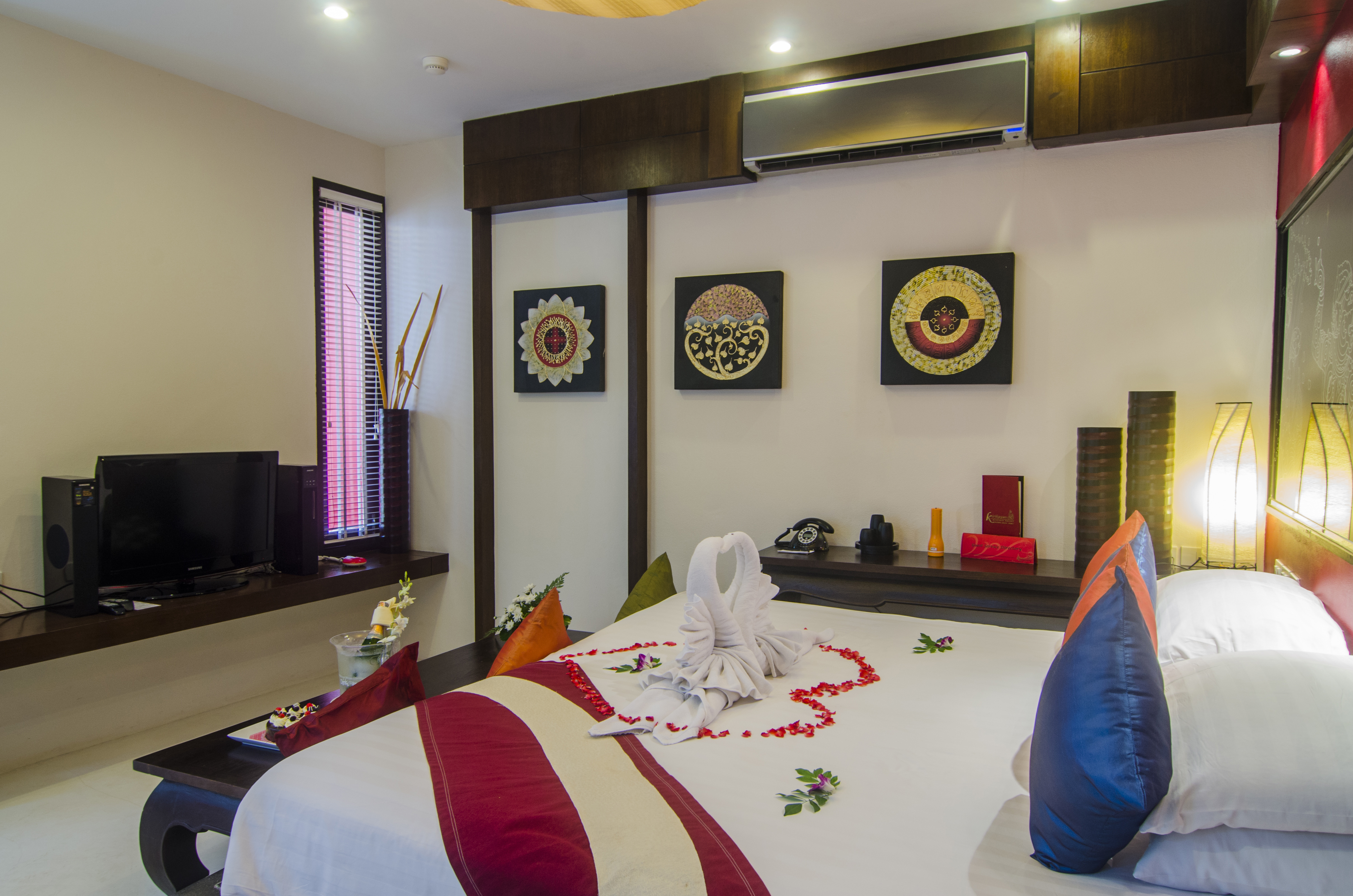 Double or Twin Deluxe