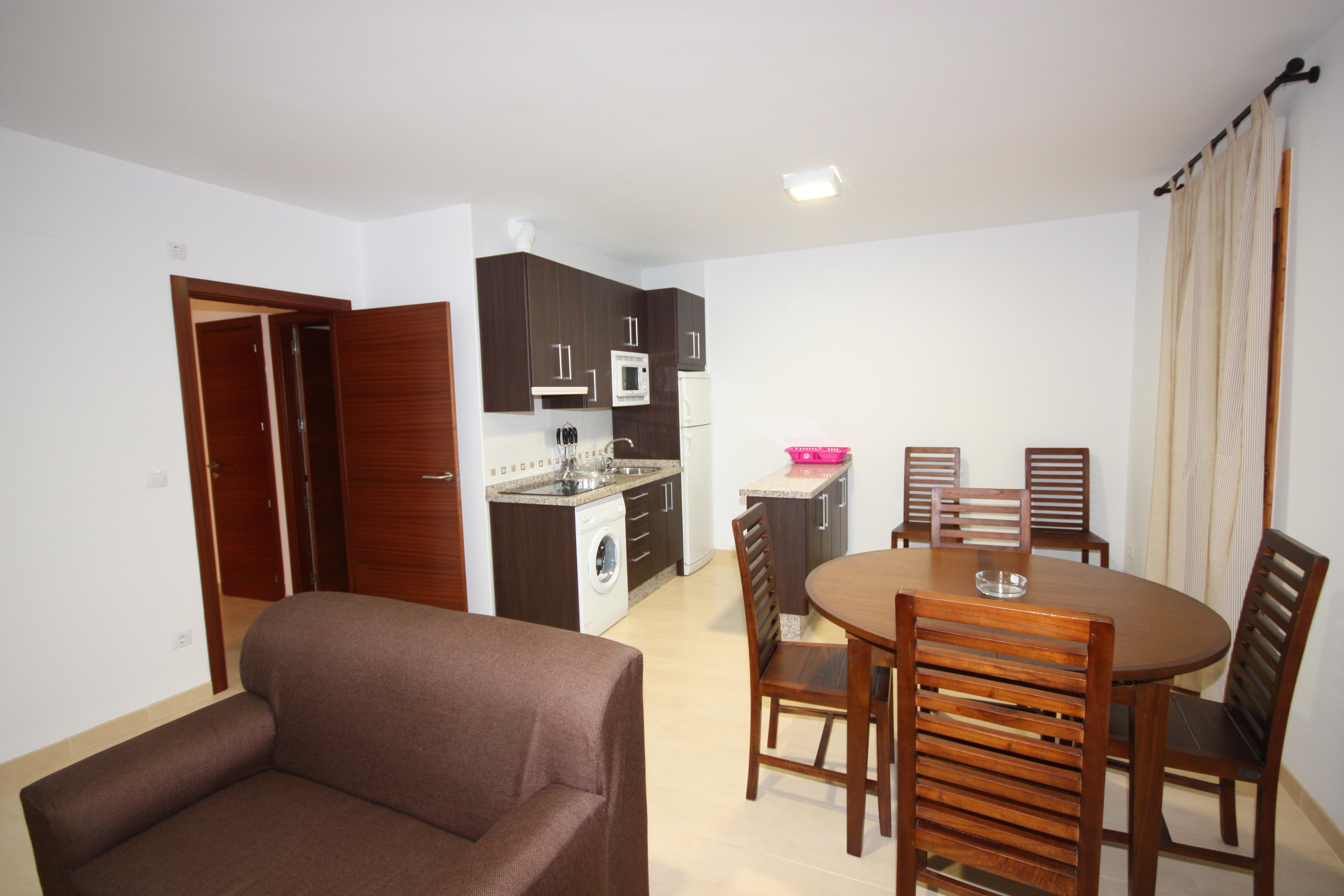 Apartment Capacity 6 Three Bedroom