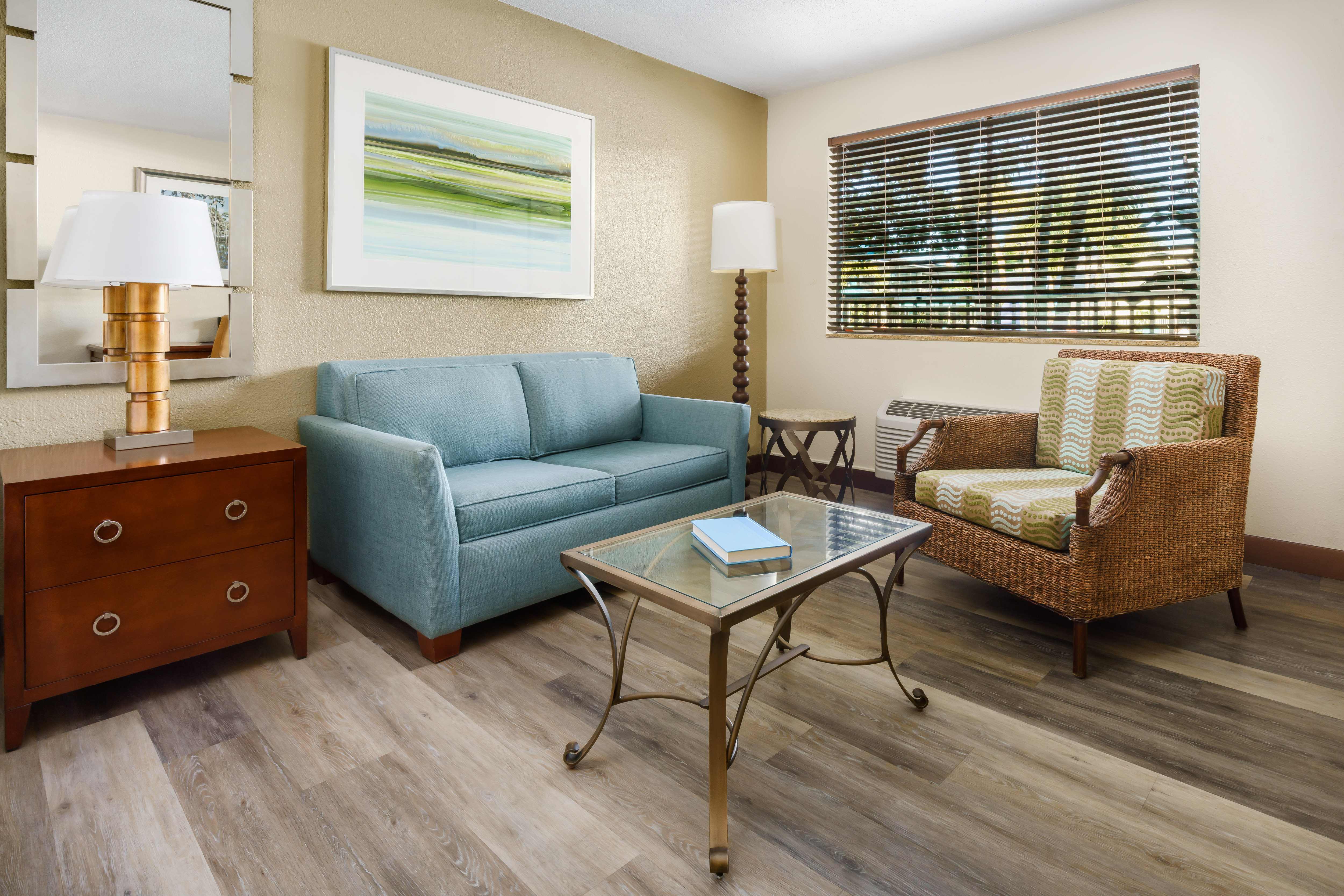 Double Deluxe King Bed