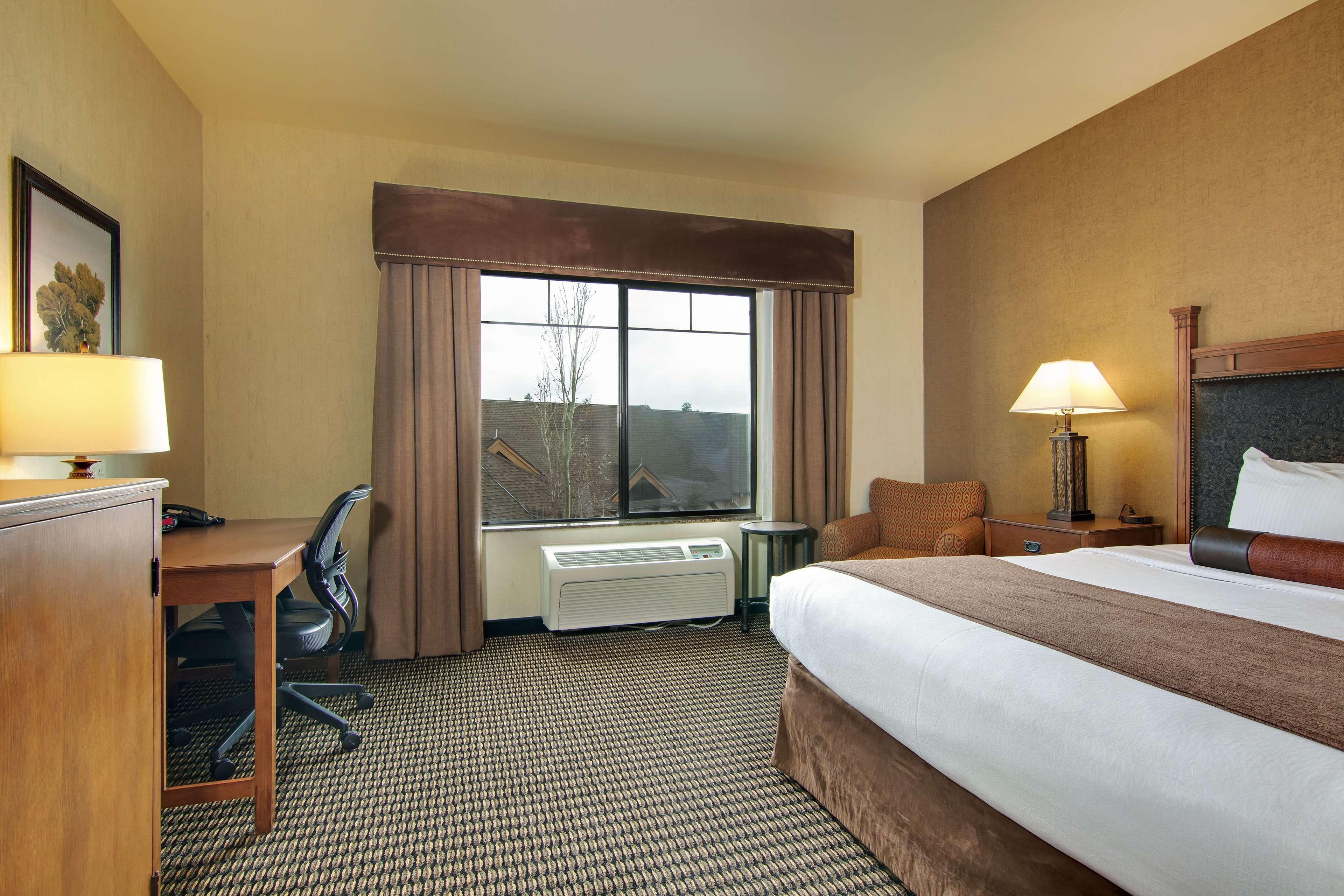 Room King Bed Non Smoking