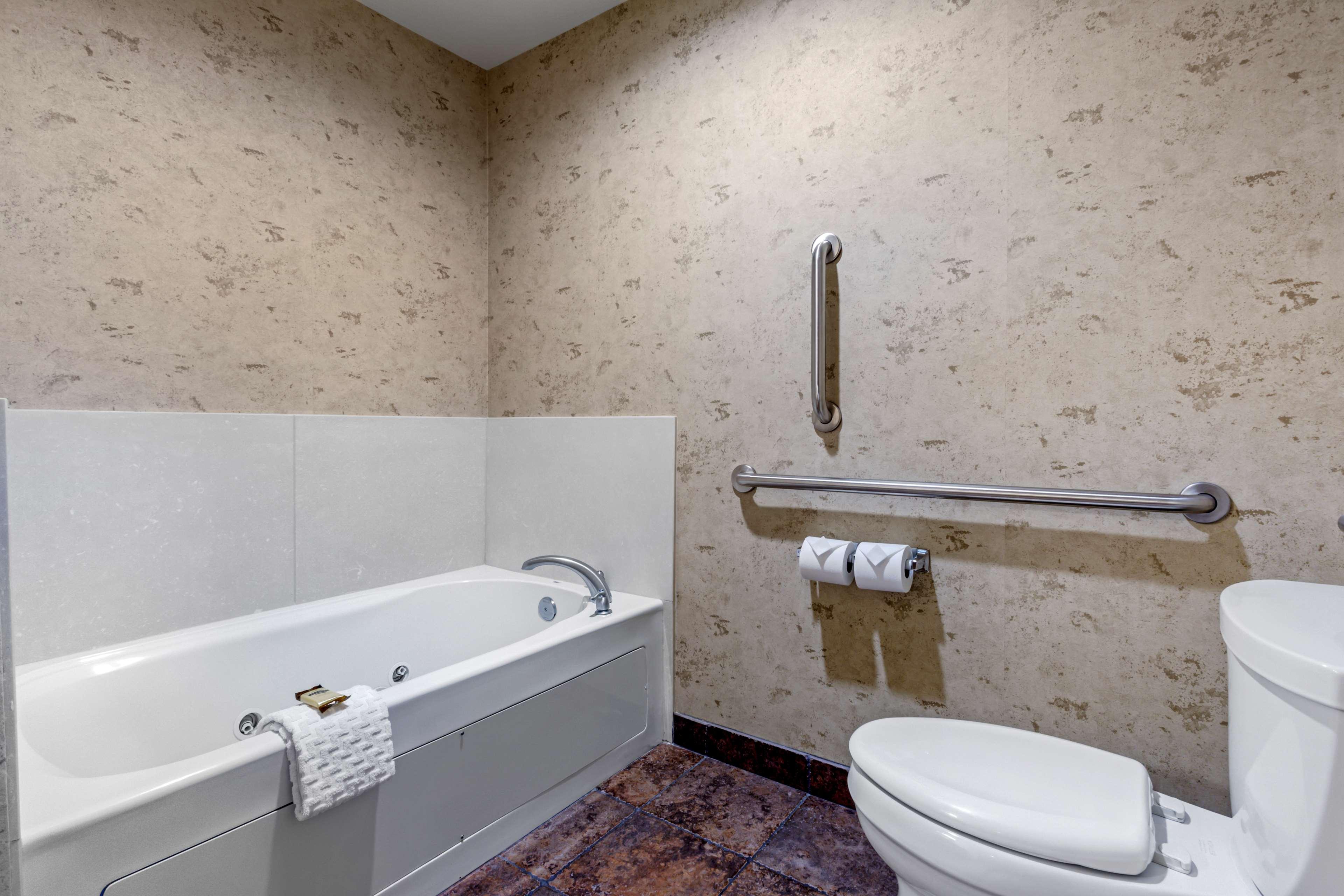 Suite King Bed Non Smoking