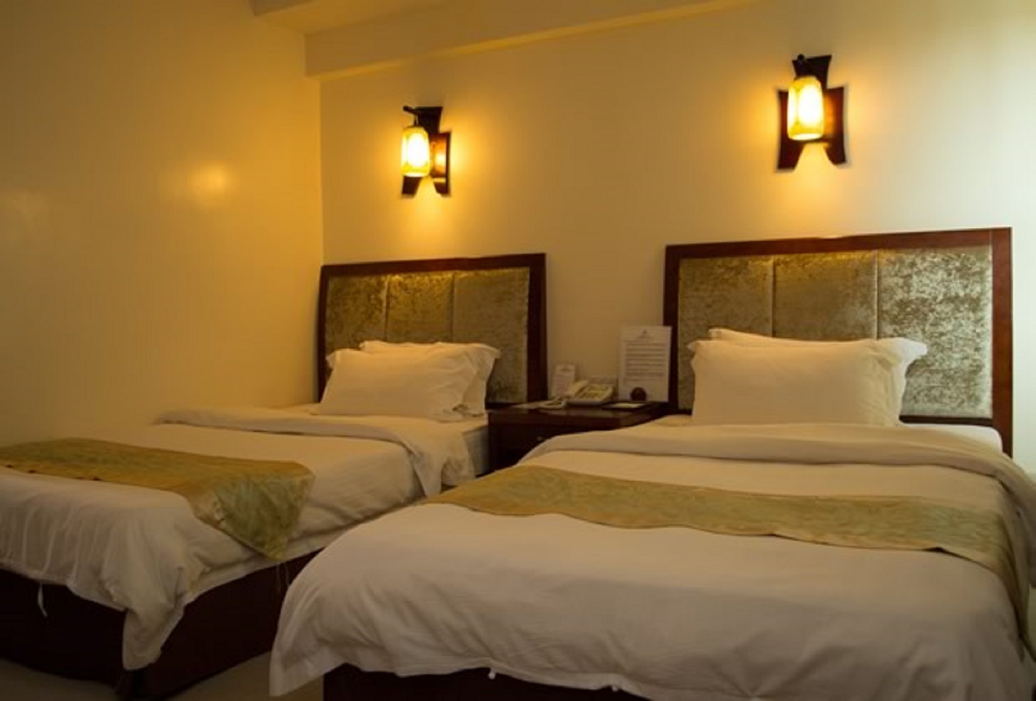 Double or Twin Deluxe