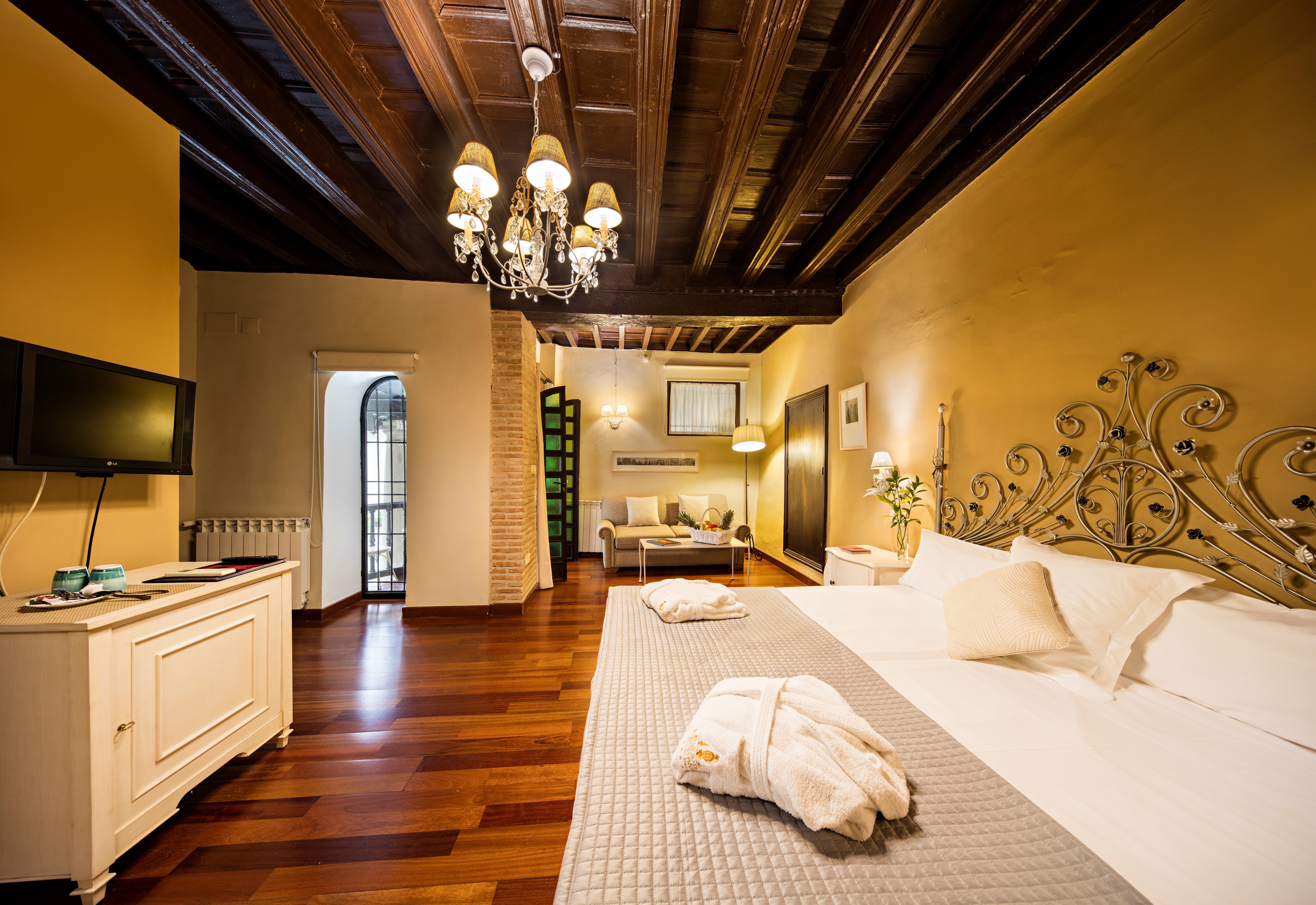 Double or Twin Deluxe