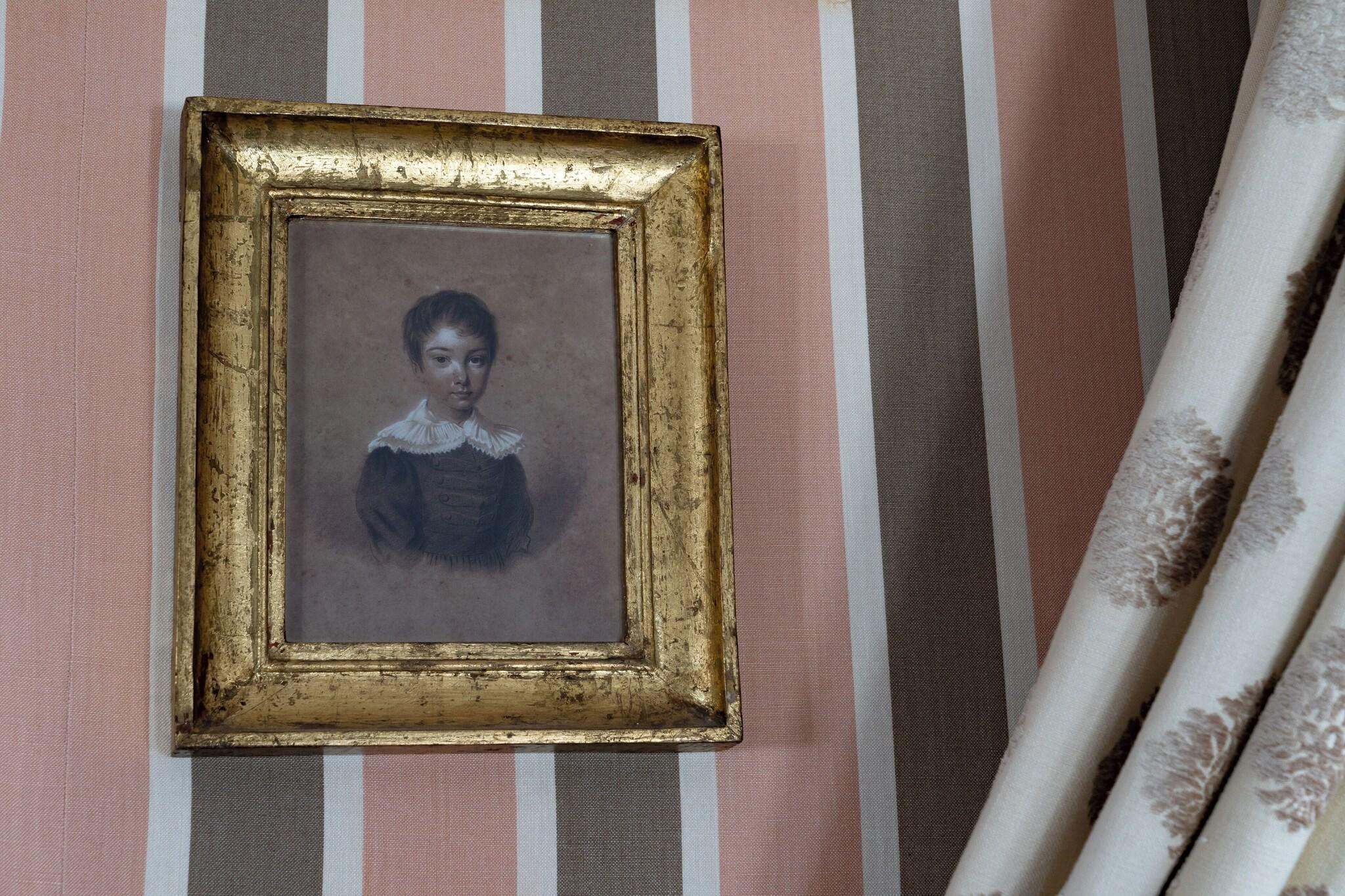 Double Queen Size Bed