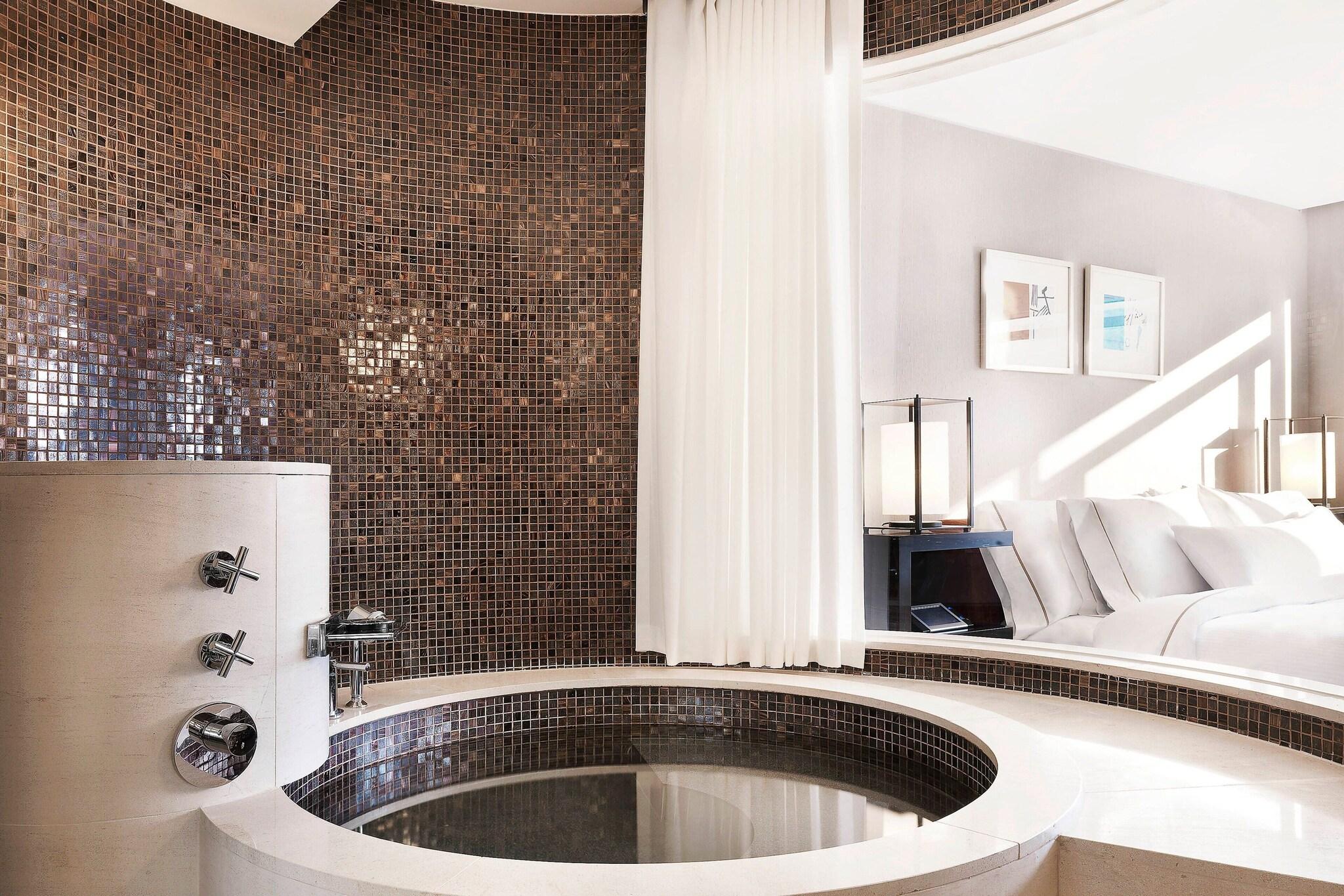 Suite Premium King Bed