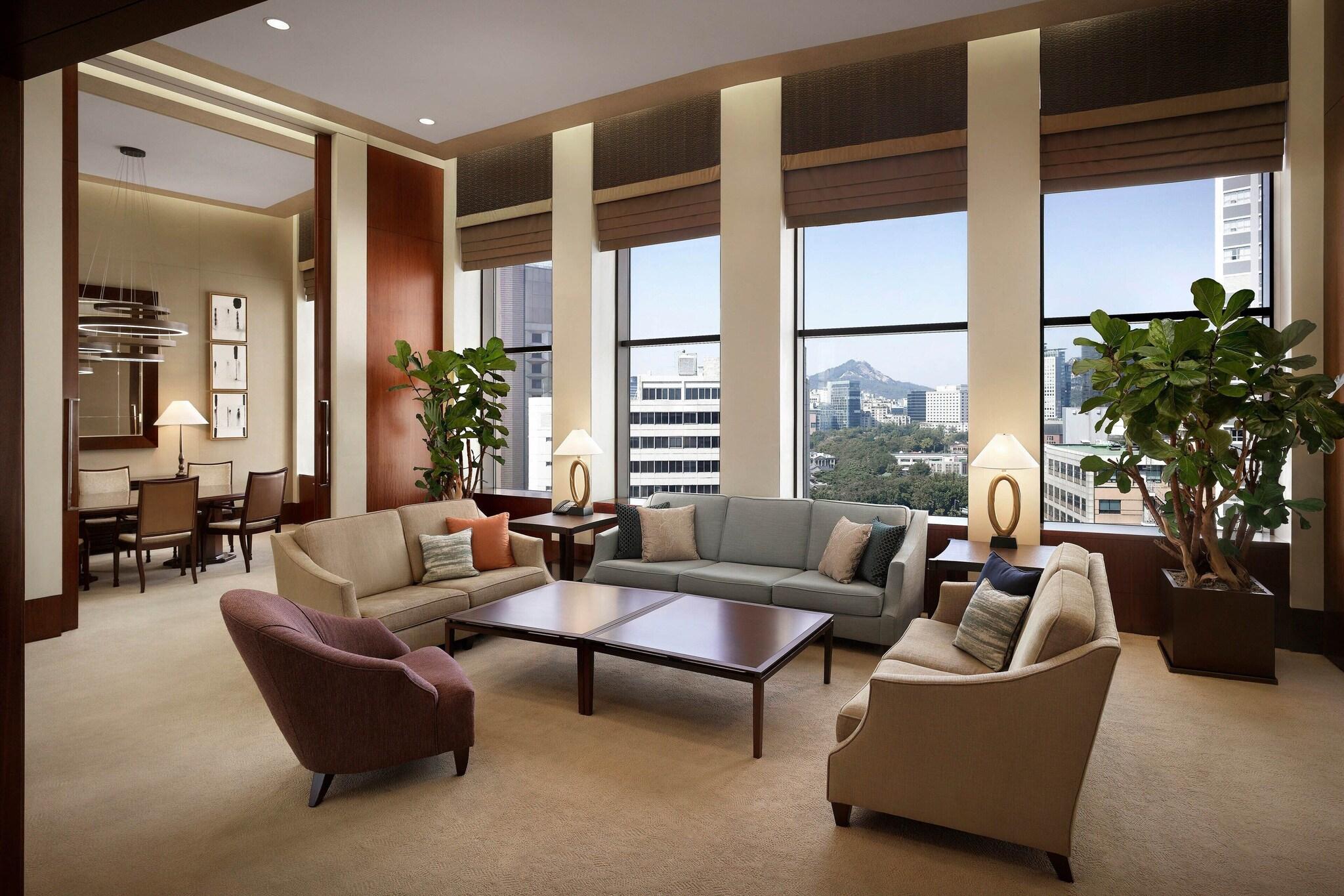 Suite Presidential with Views