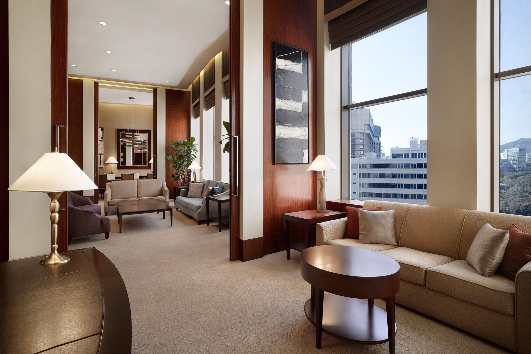 Suite Presidential with Views