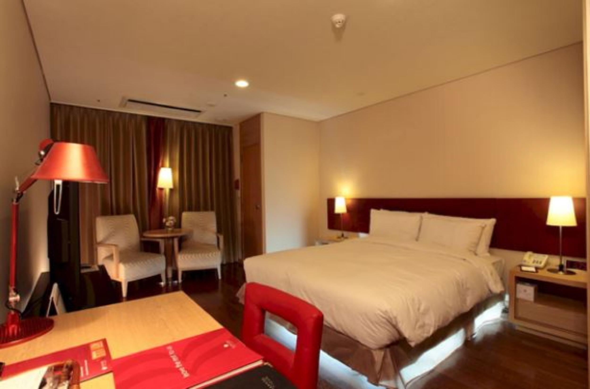 Double or Twin Deluxe