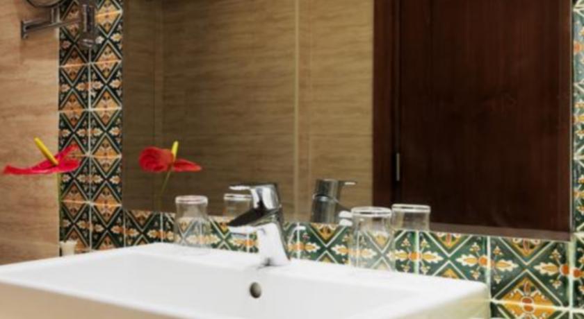 Double Single Sea View