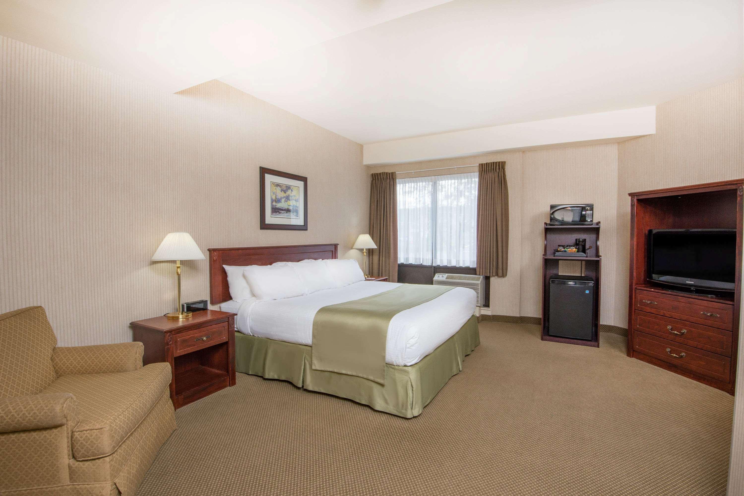 Double King Bed Non Smoking