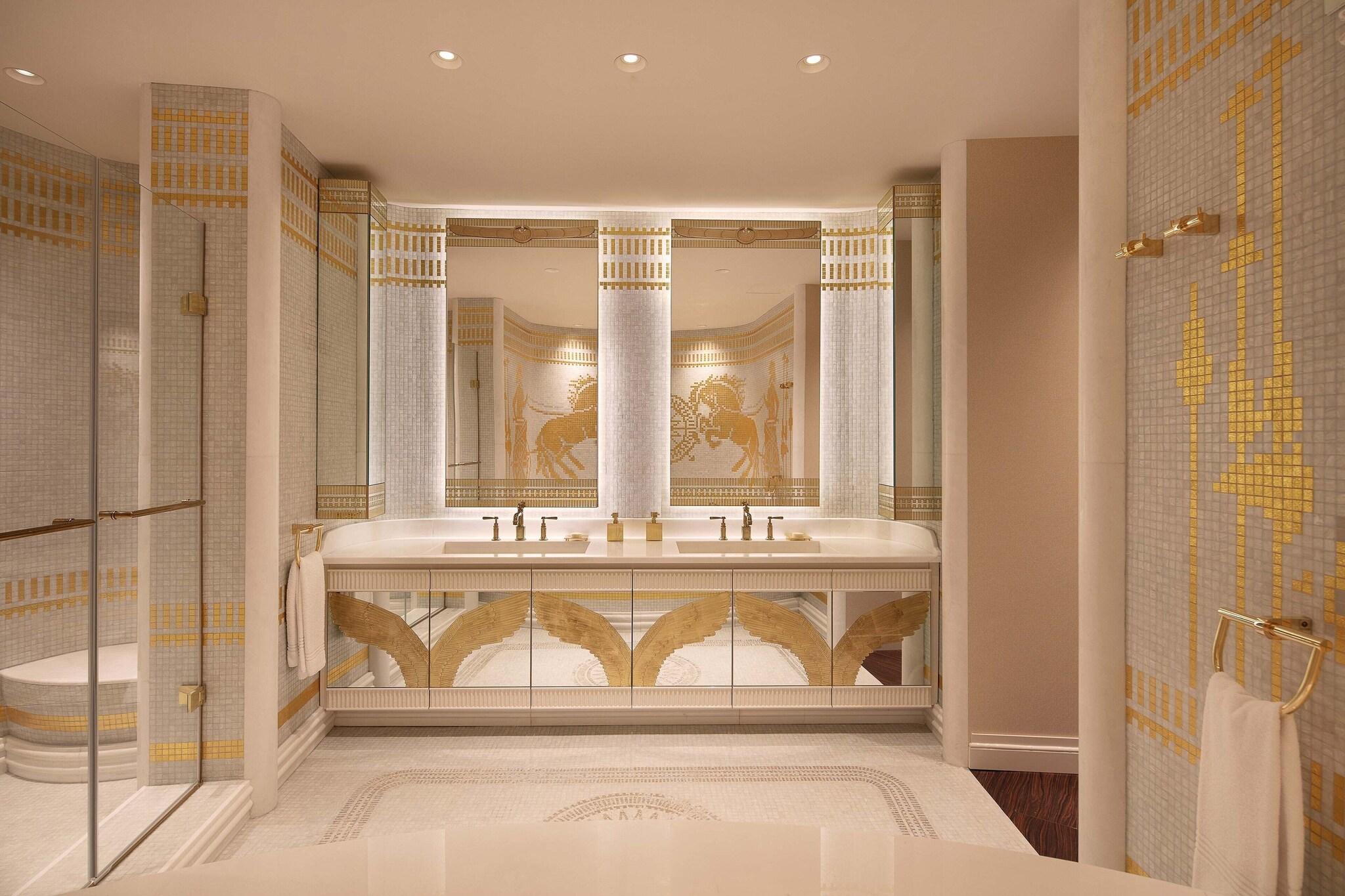 Suite Presidential with Views