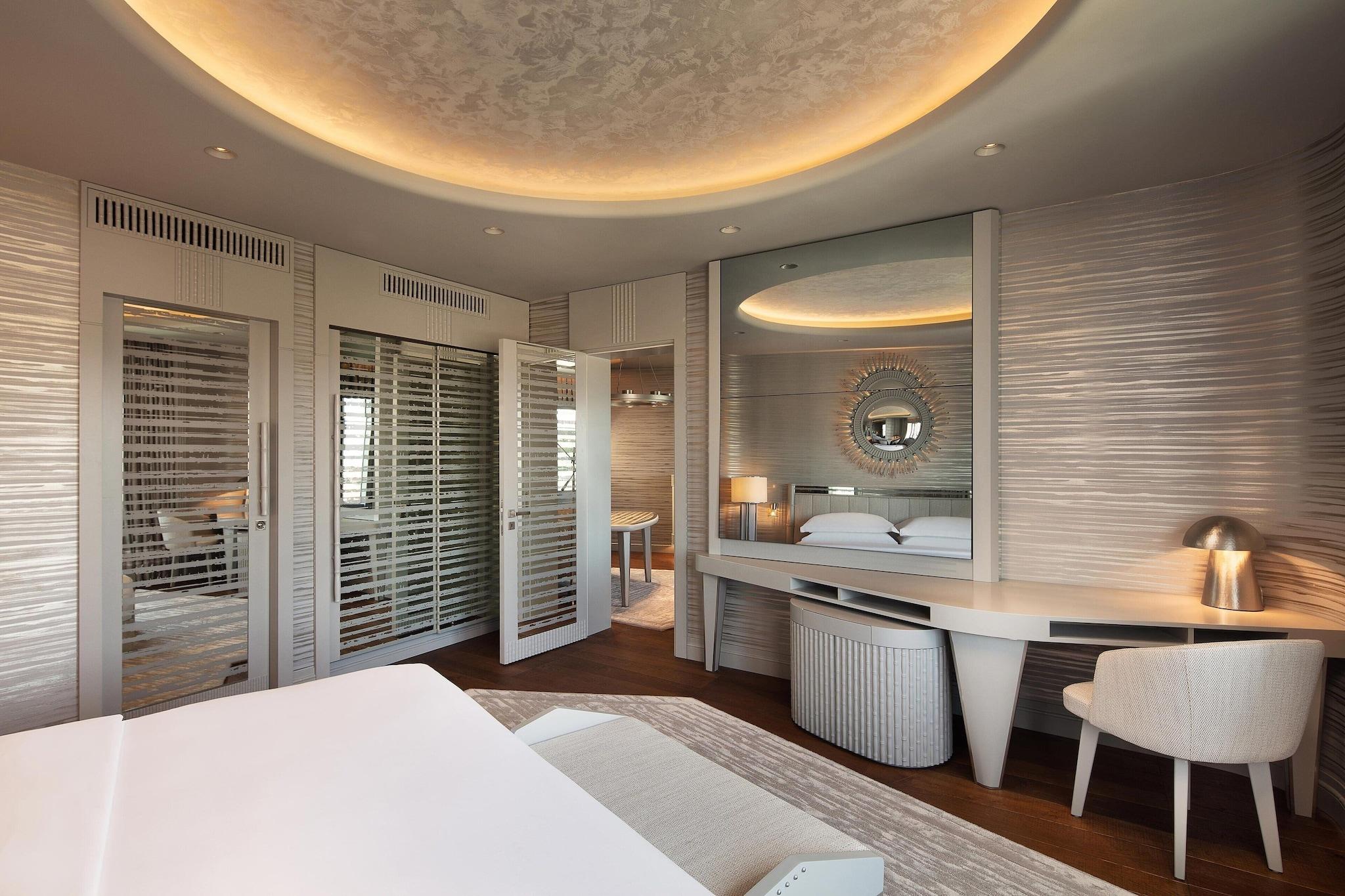 Suite Premium King Bed