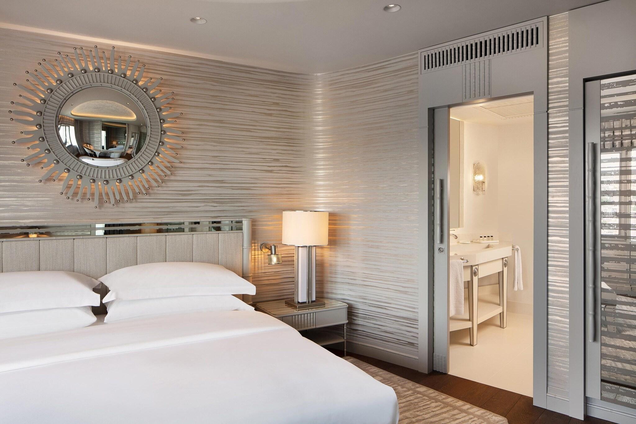 Suite Premium King Bed