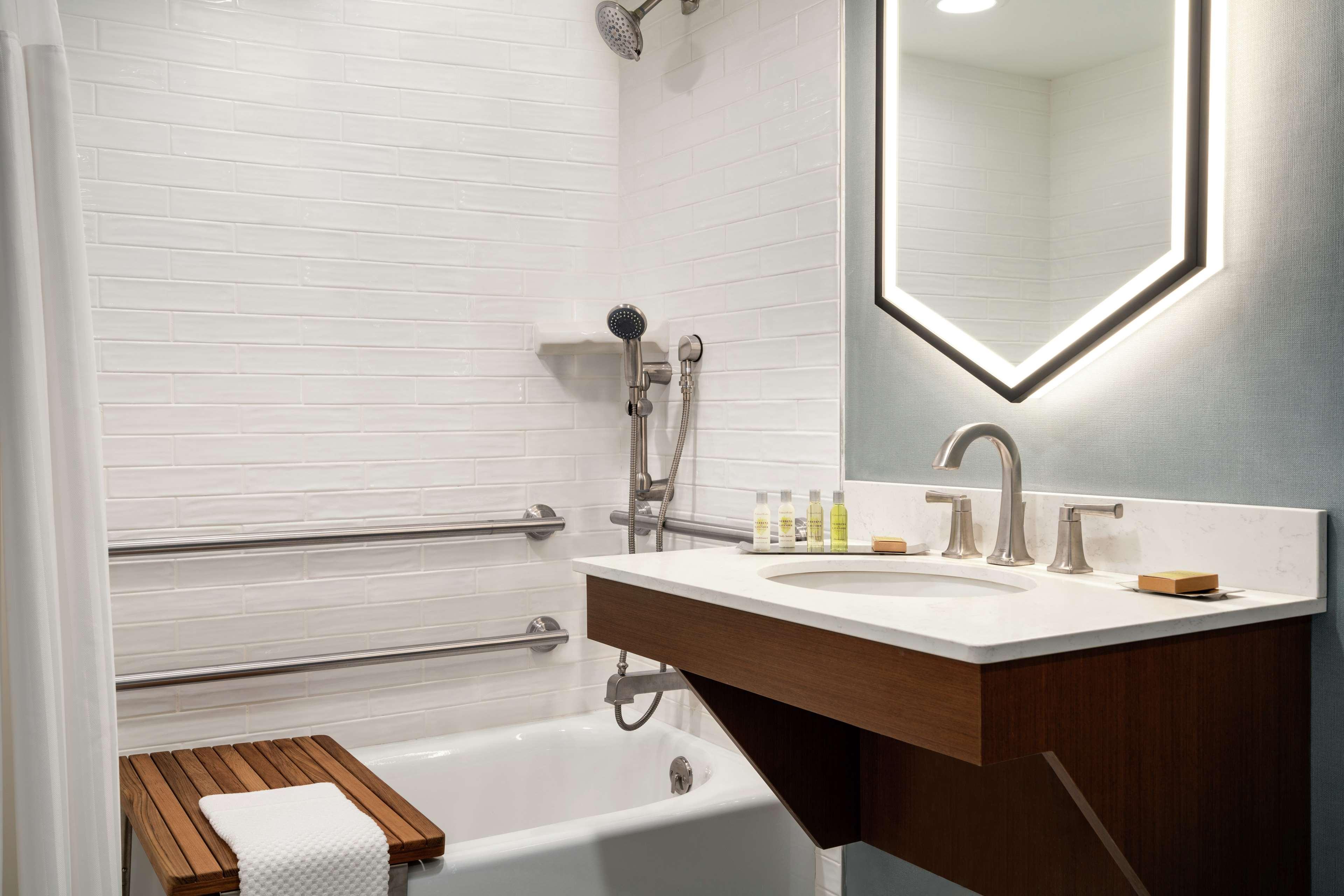 Double Accessible King Size Bed