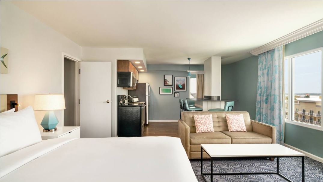 Suite Partial Ocean View Two Bedrooms