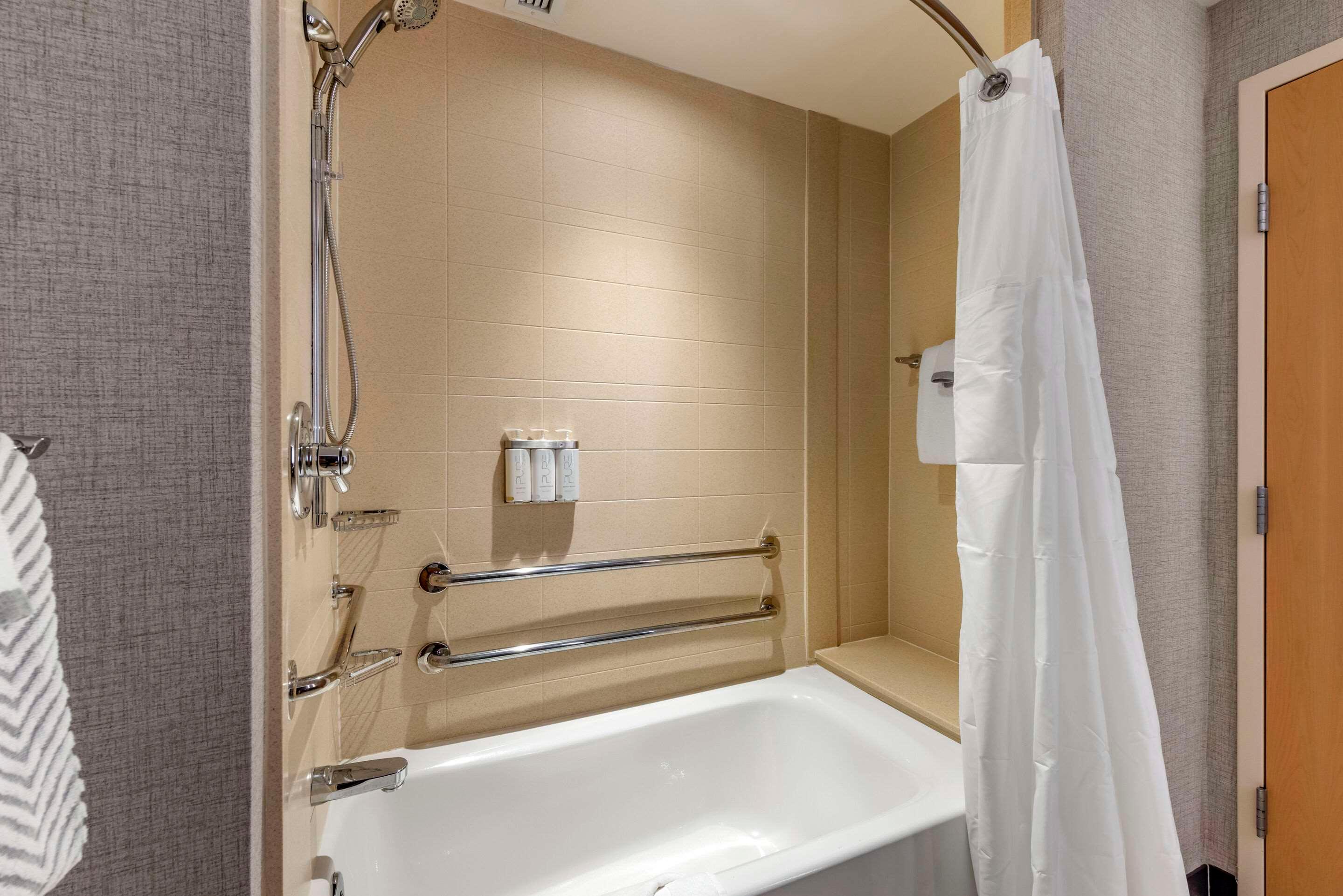 Suite Accessible-two Queen Beds