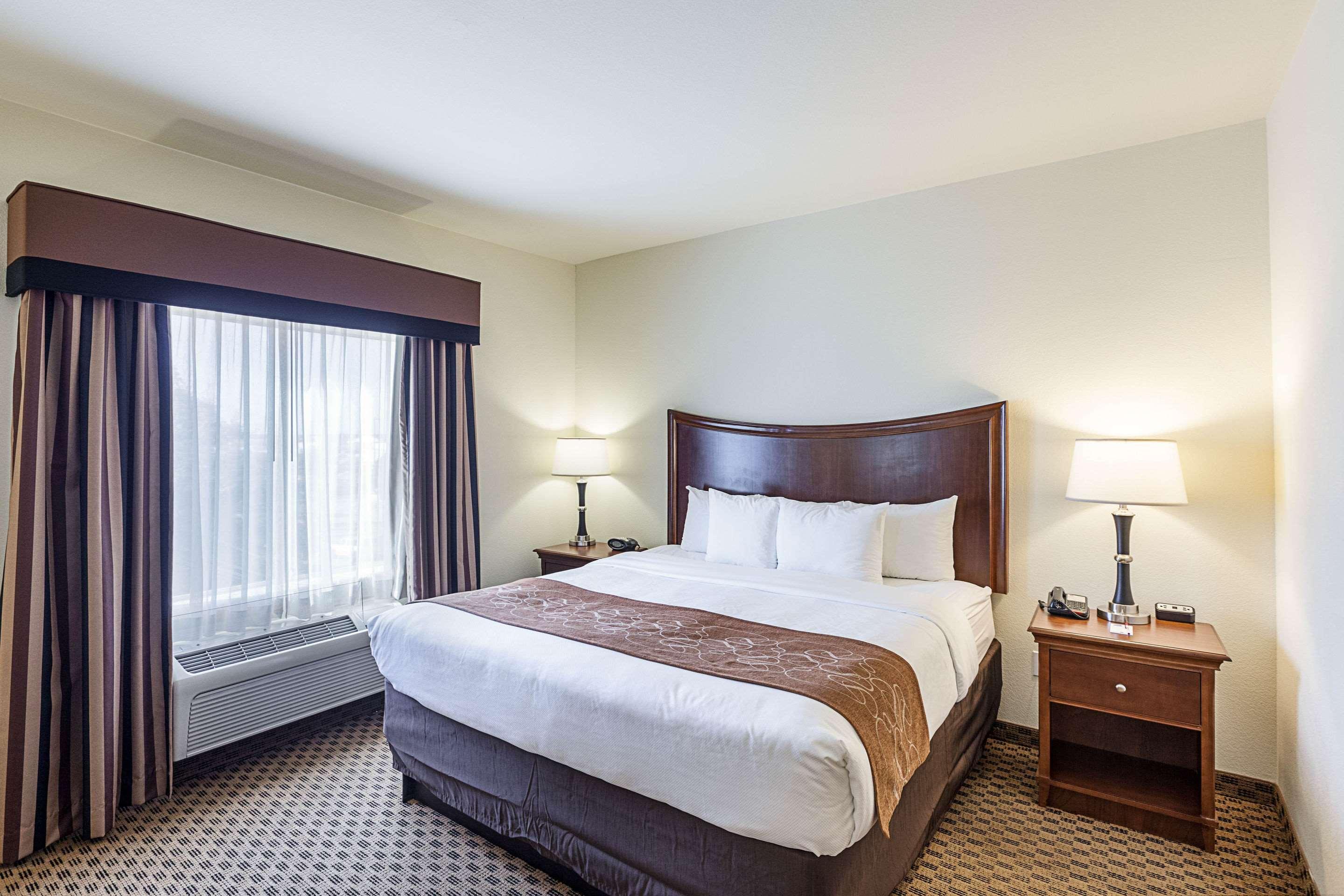 Suite King Bed Non Smoking