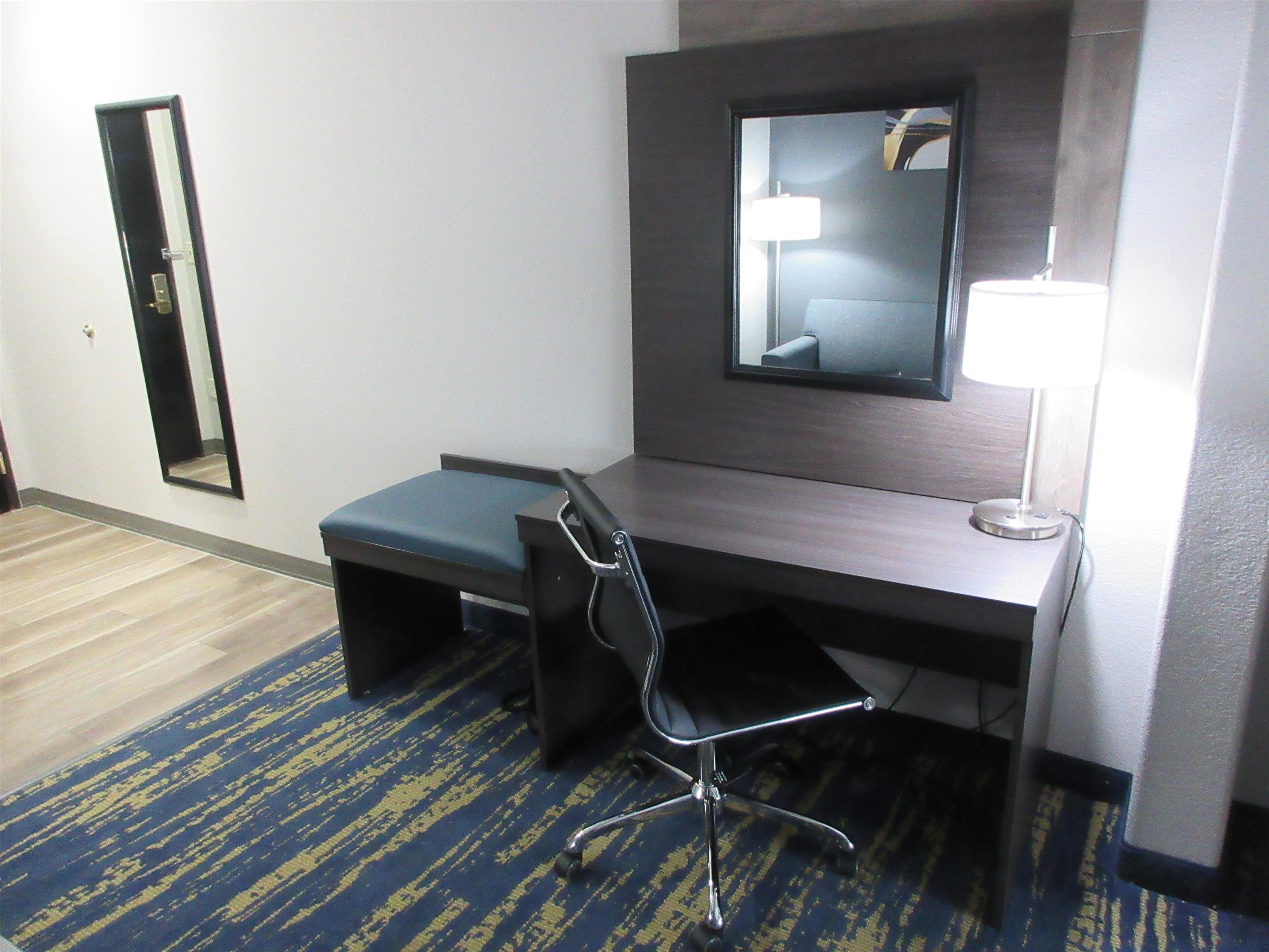 Suite Two Queen Beds