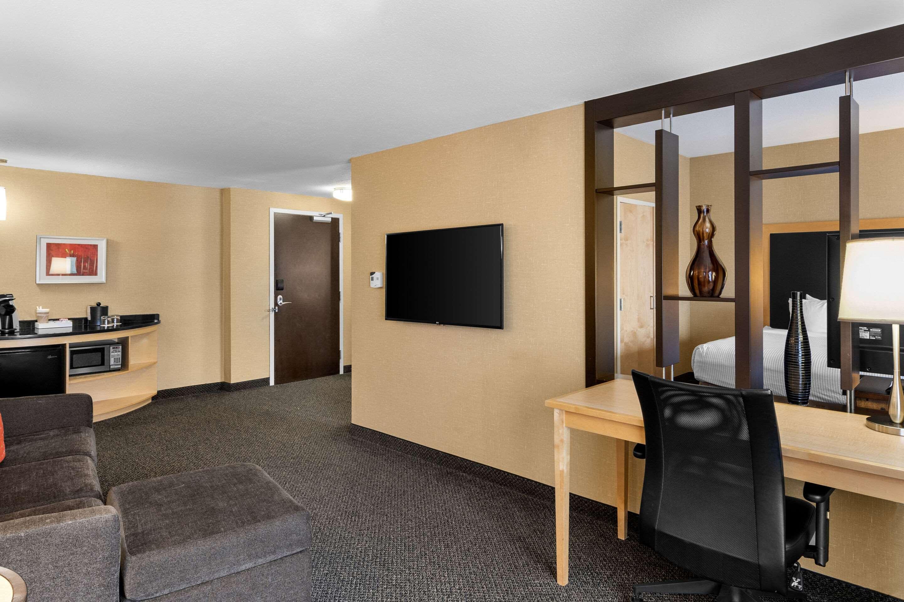 Suite Accessible-two Queen Beds