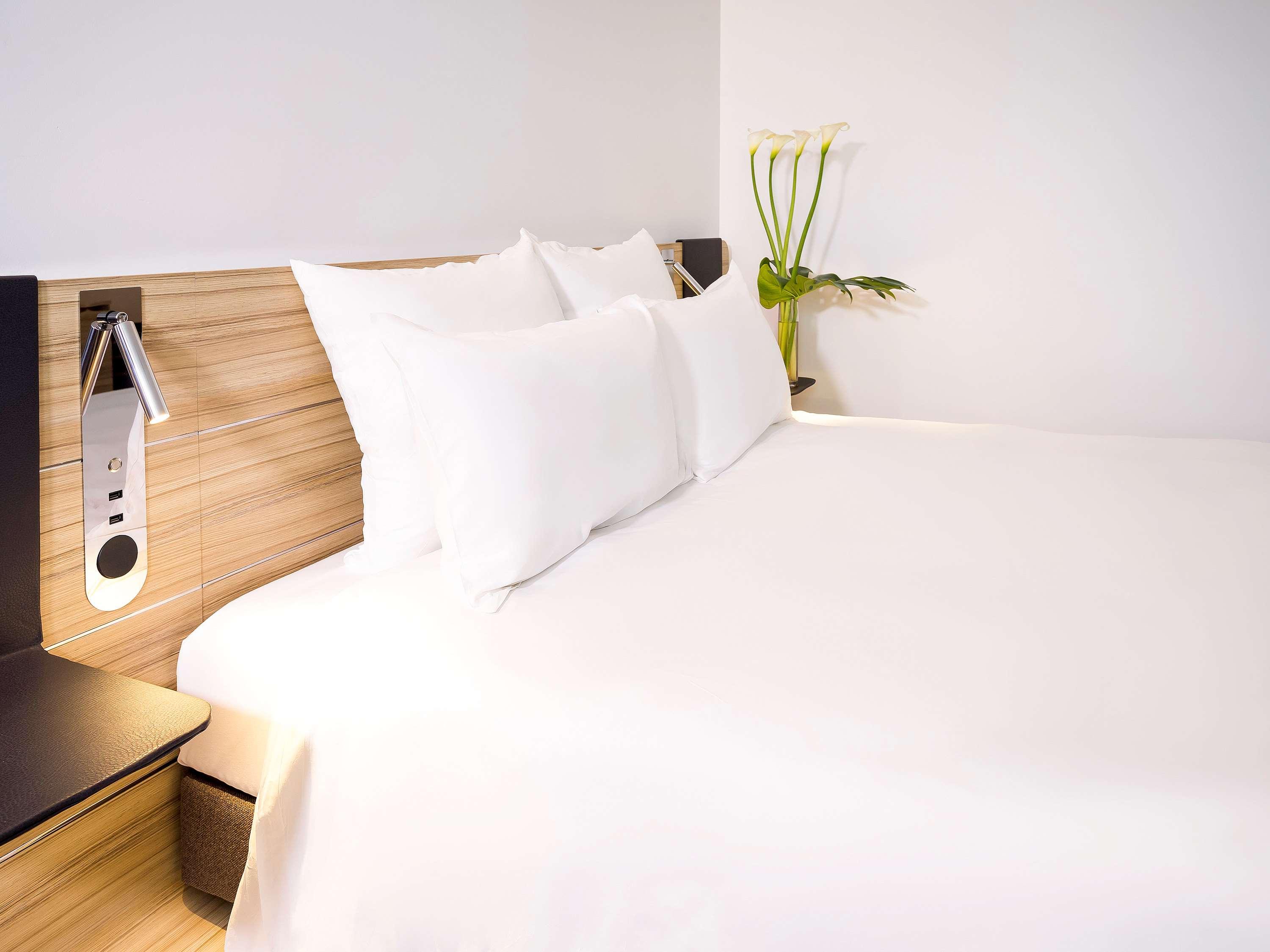 Double Superior Queen Bed