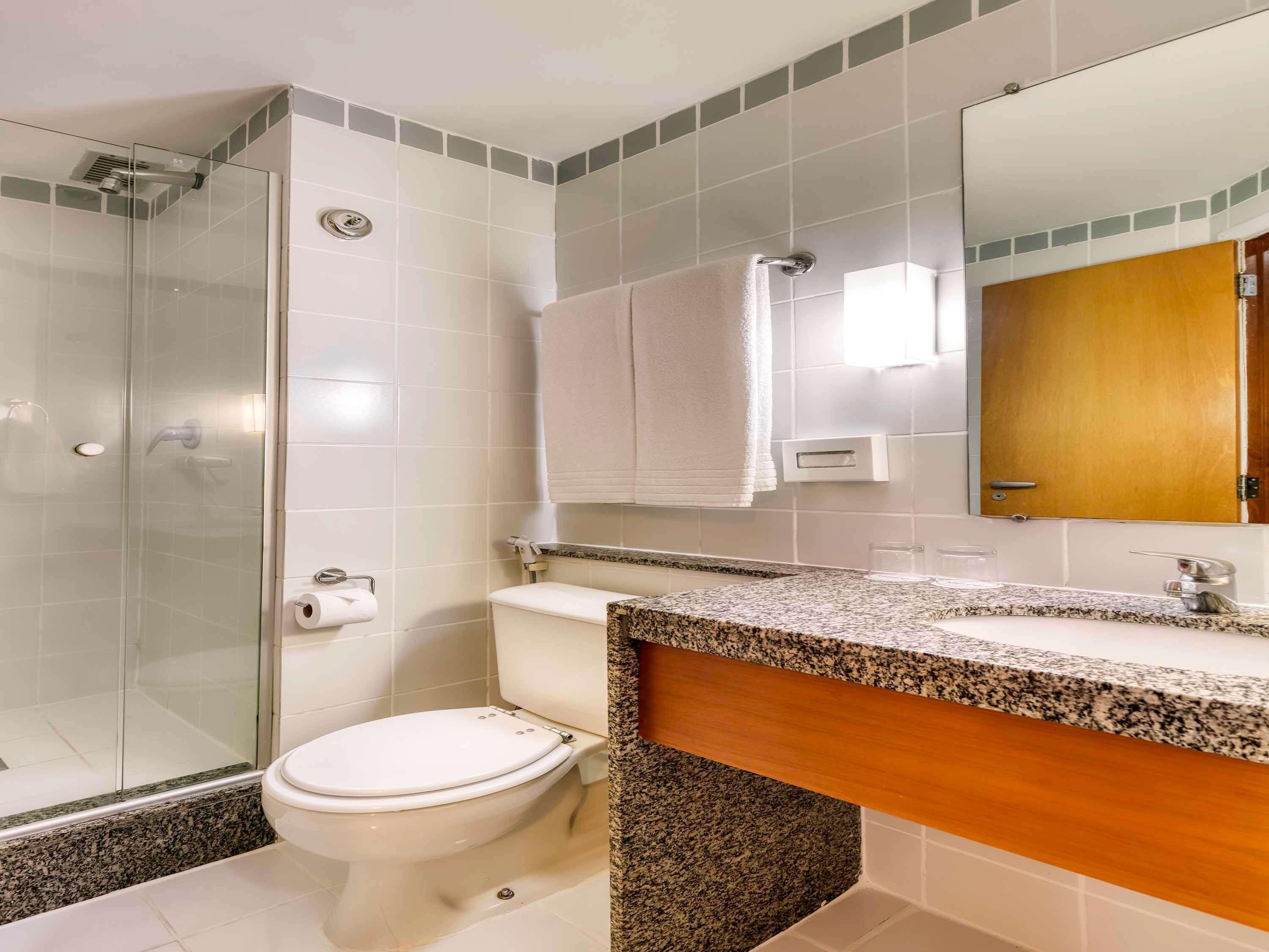 Double Superior Queen Bed