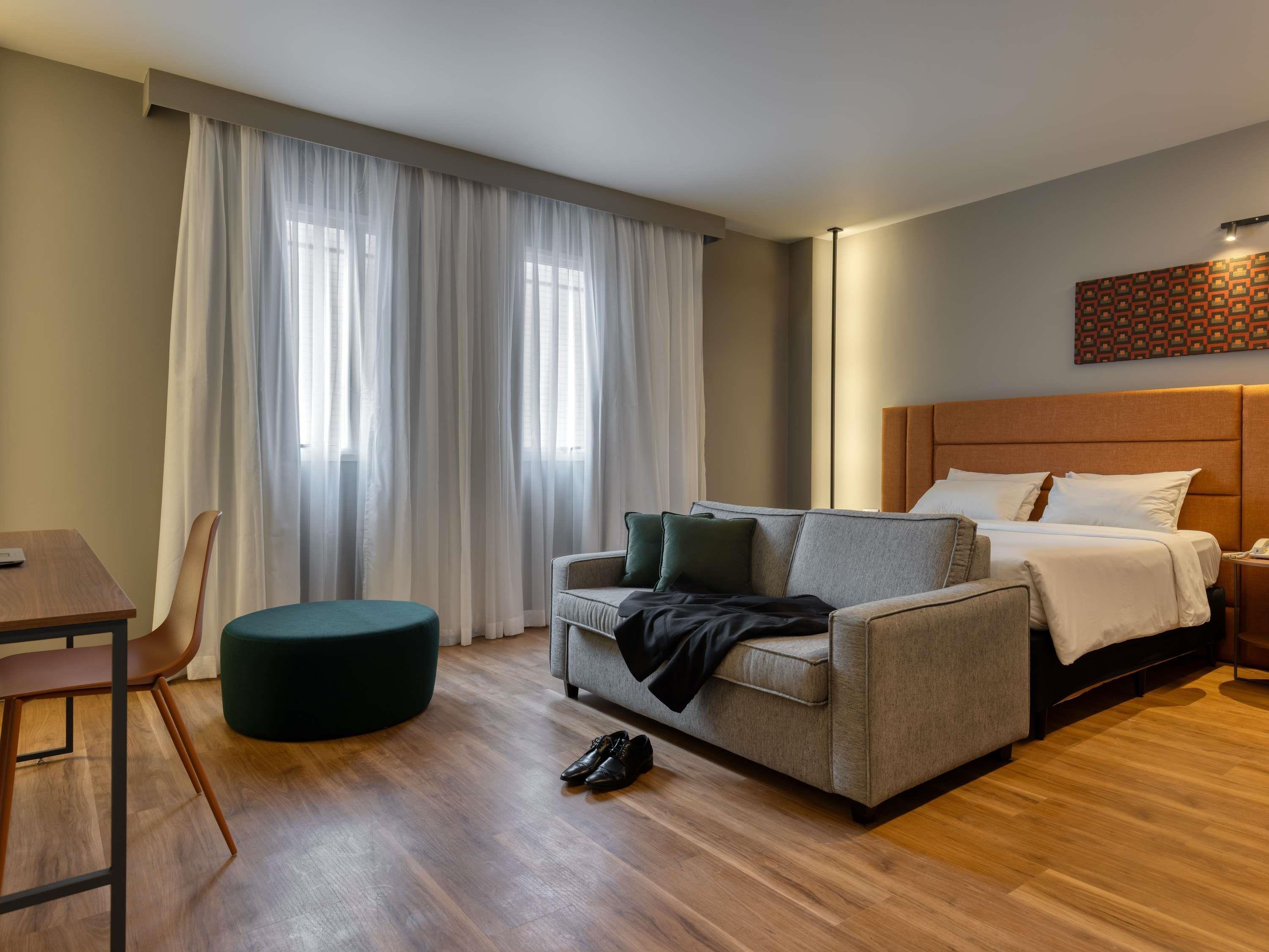 Double Superior Queen Bed