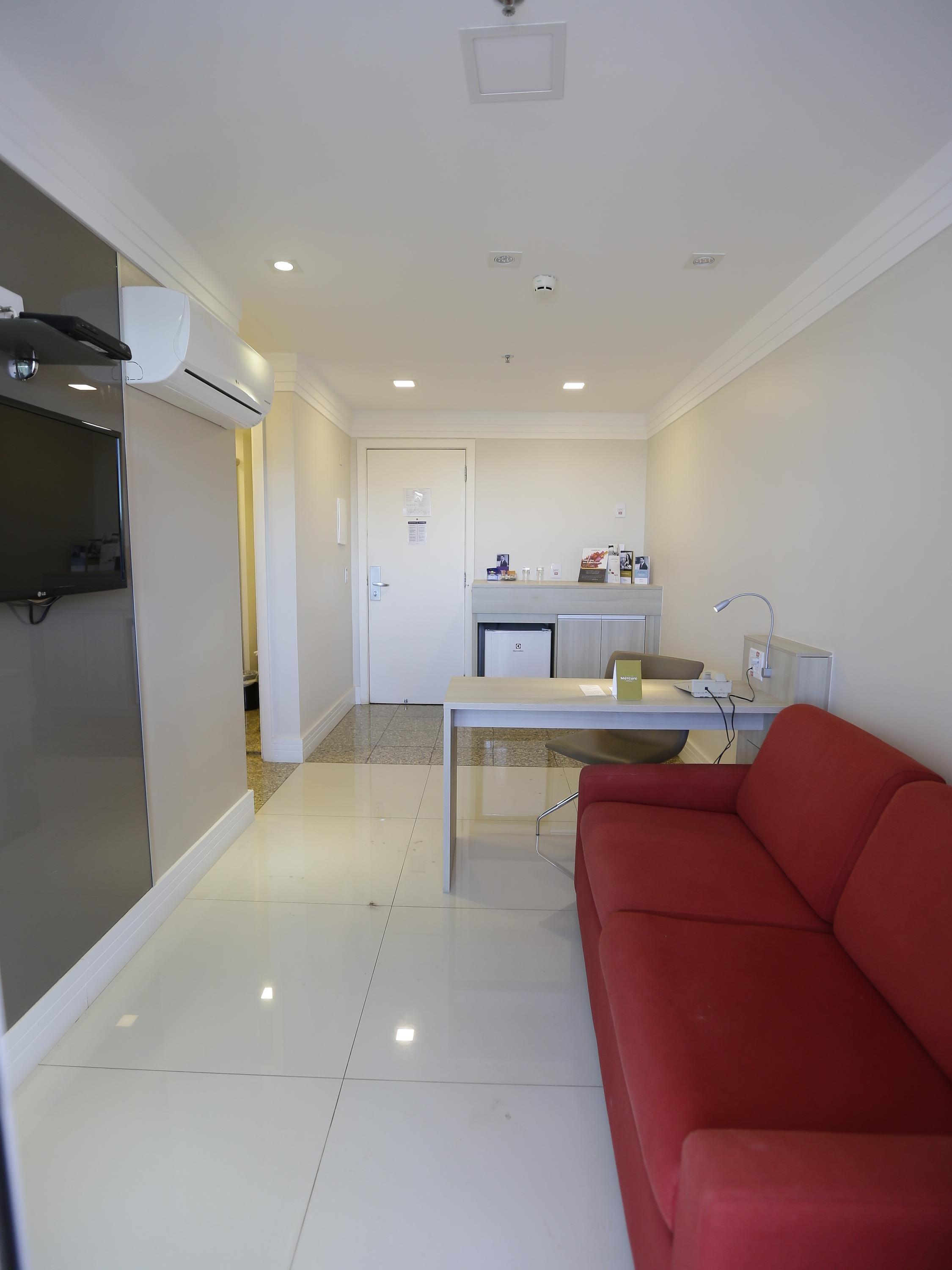 Double Queen Size Bed