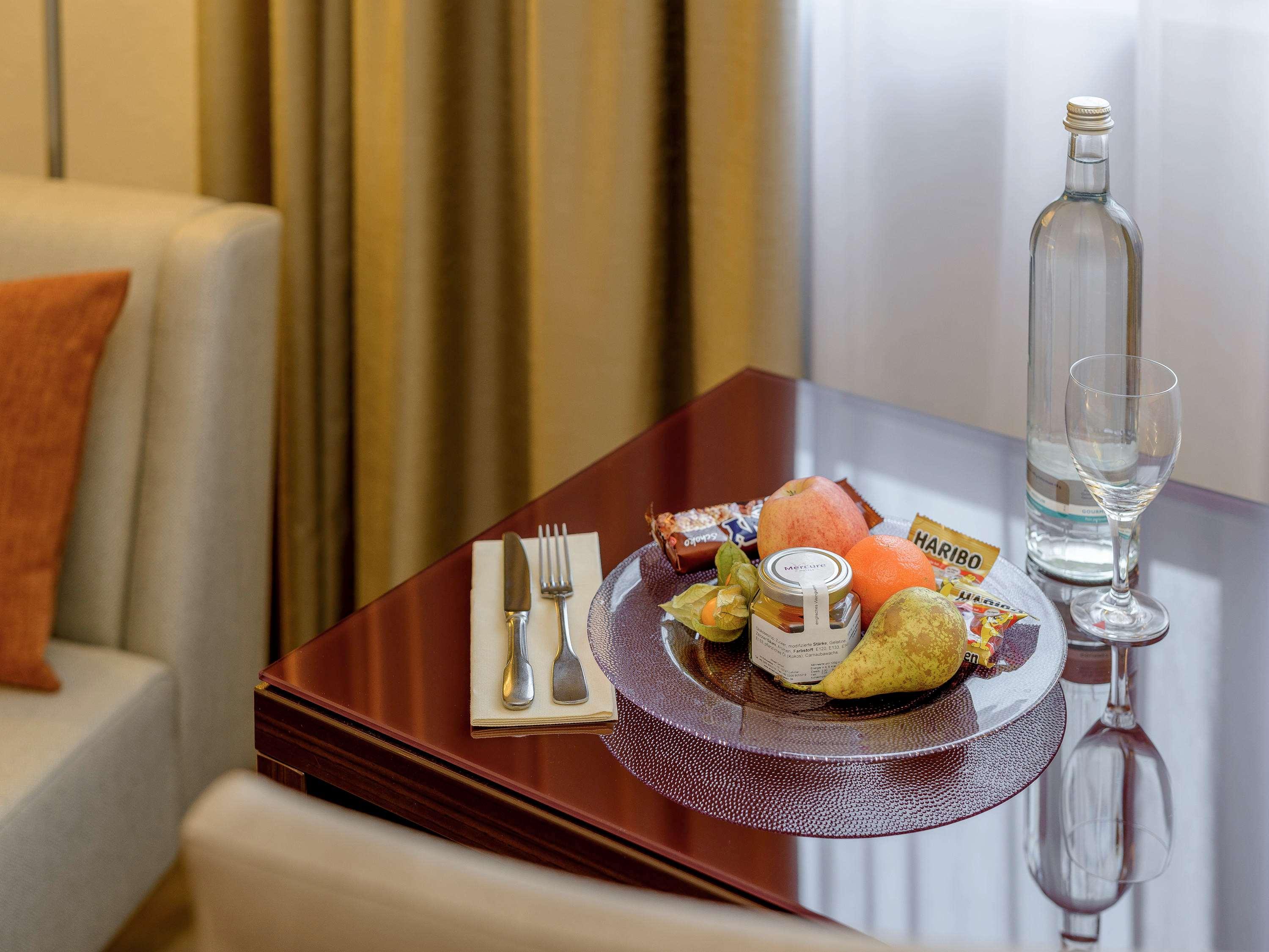 Double Queen Size Bed