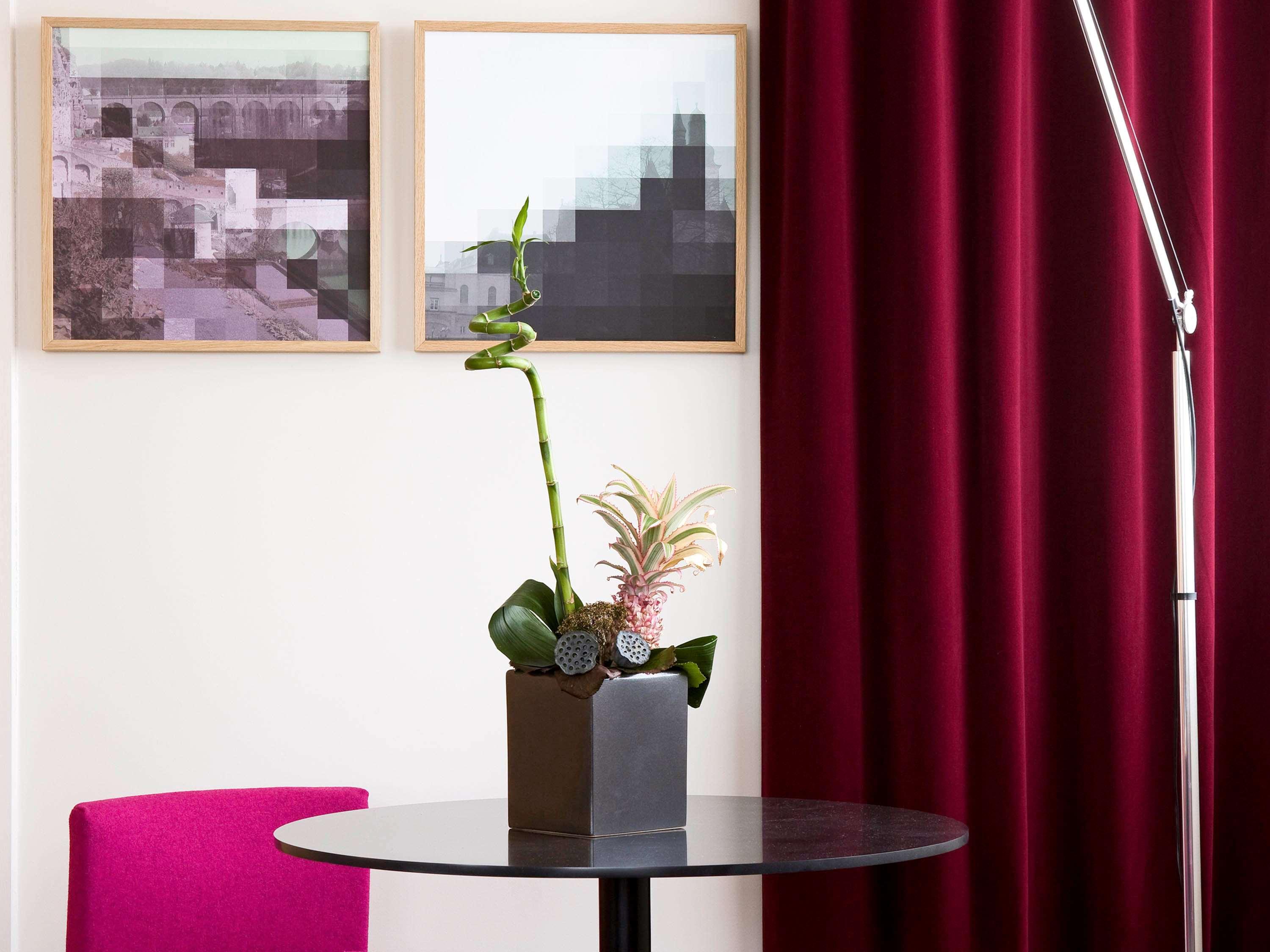 Junior Suite King Size Bed