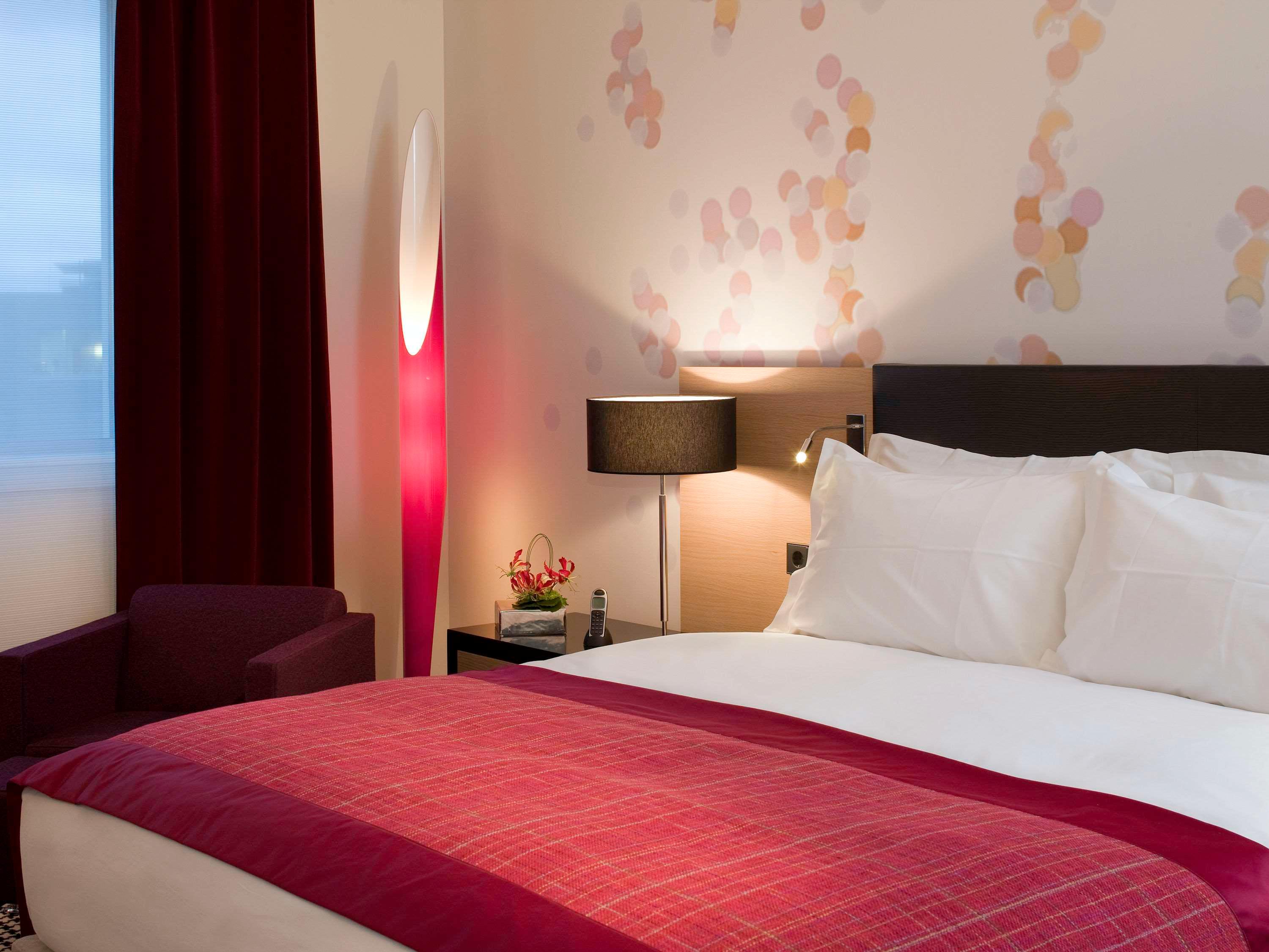 Double Classic King Bed