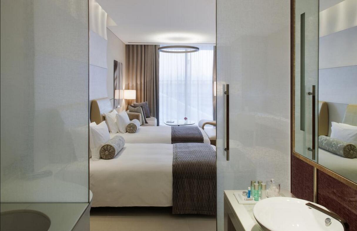 Double or Twin Deluxe