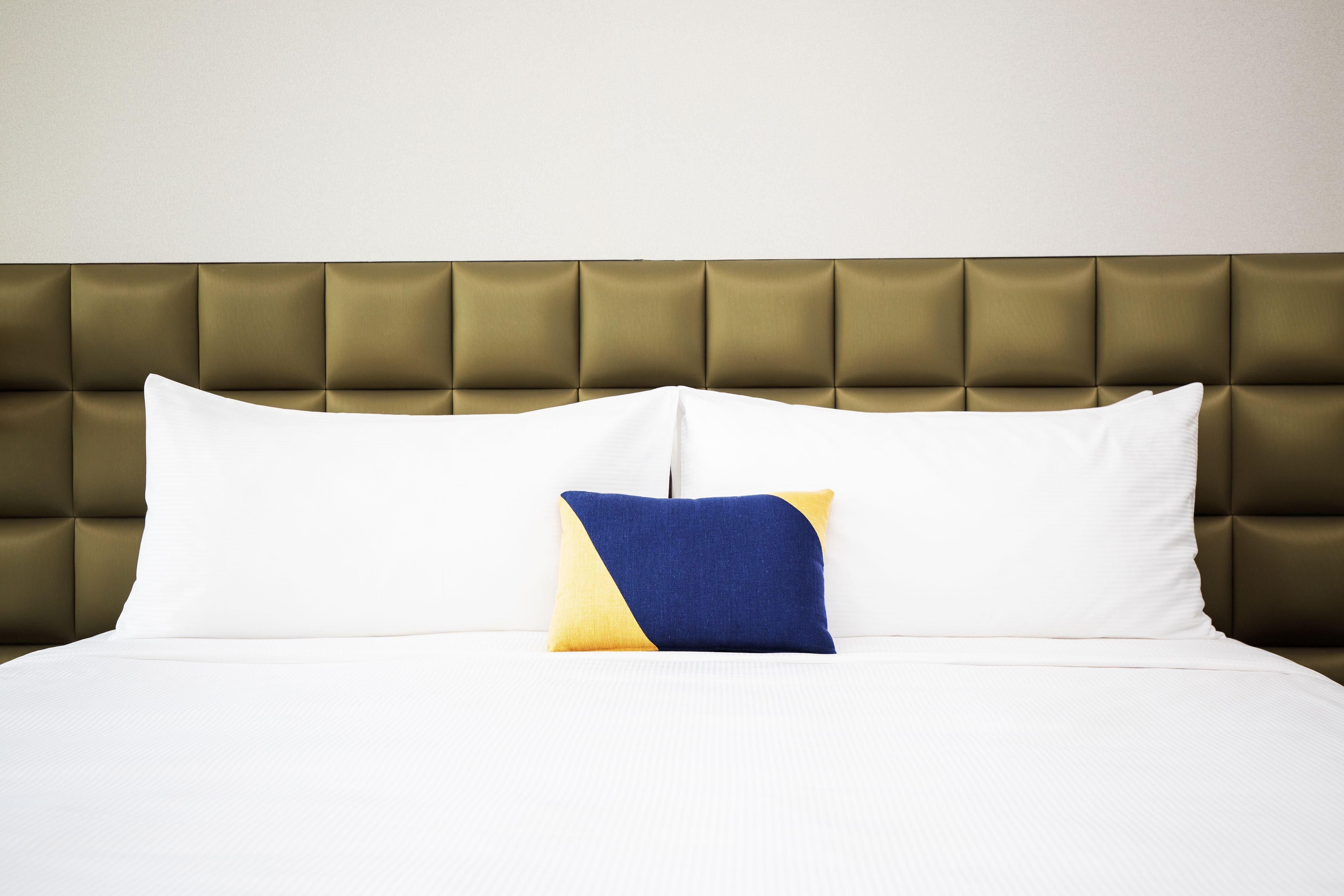 Double Deluxe King Bed