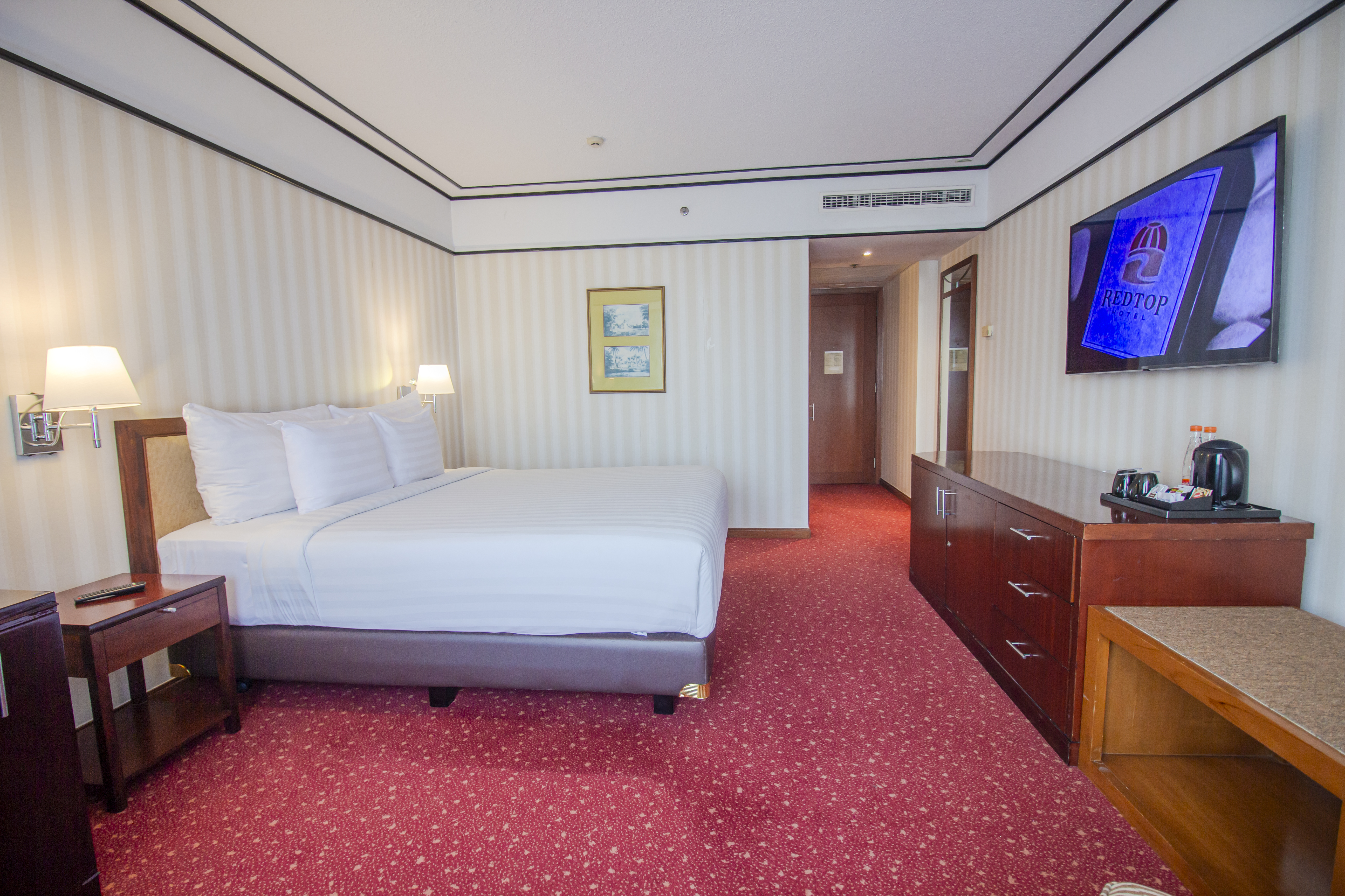 Double or Twin Deluxe