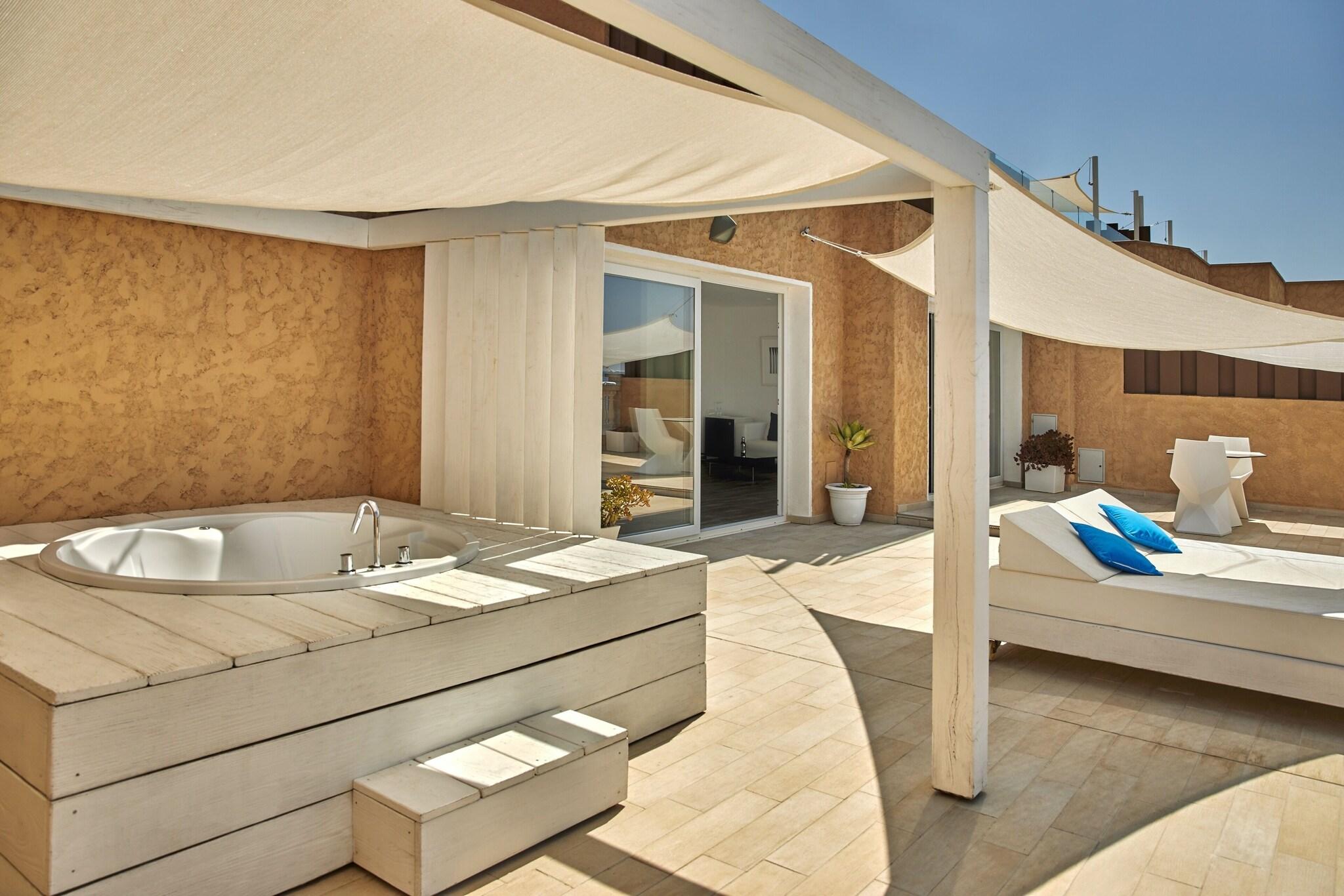 Apartment Superior Sea View