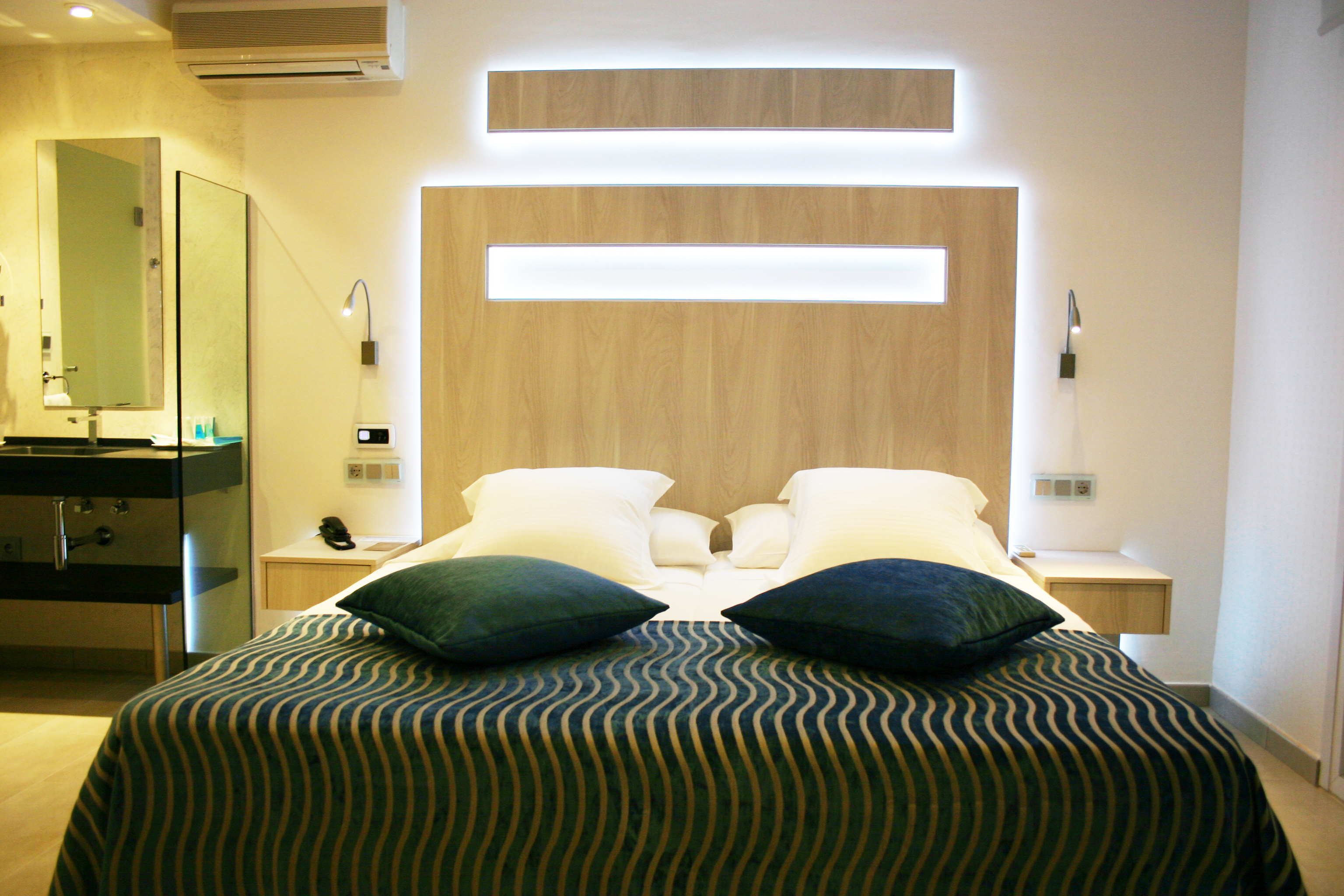 Double or Twin Sea View