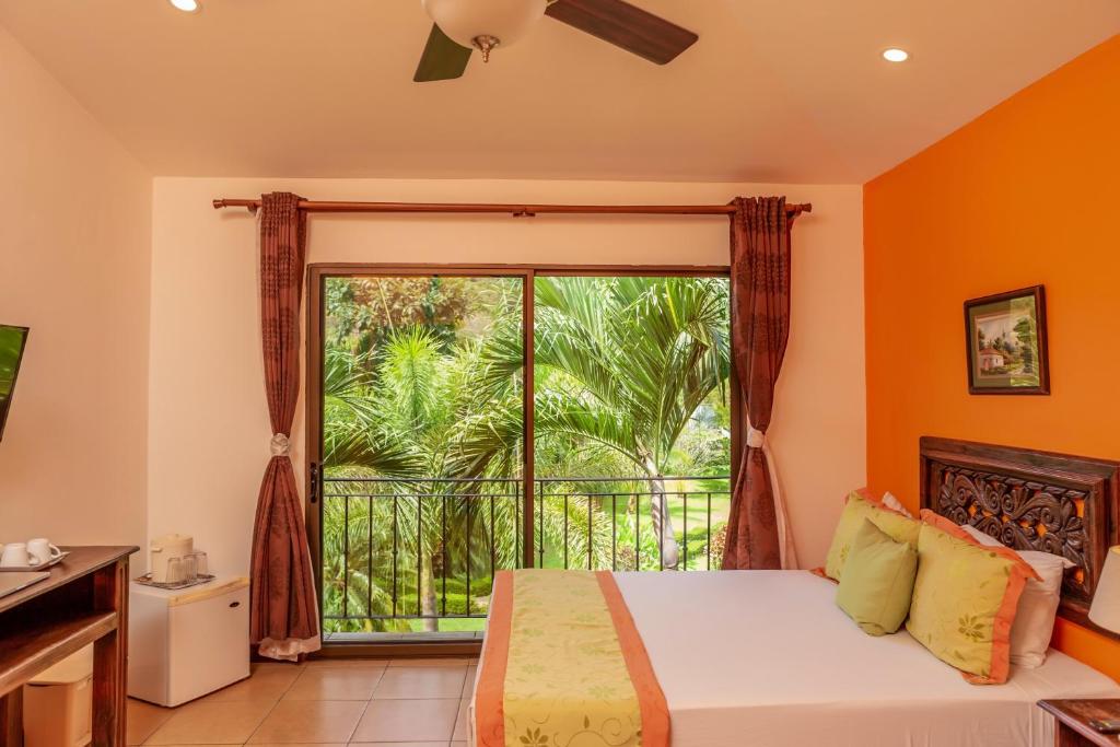 Suite Two Bedrooms Two Bathrooms