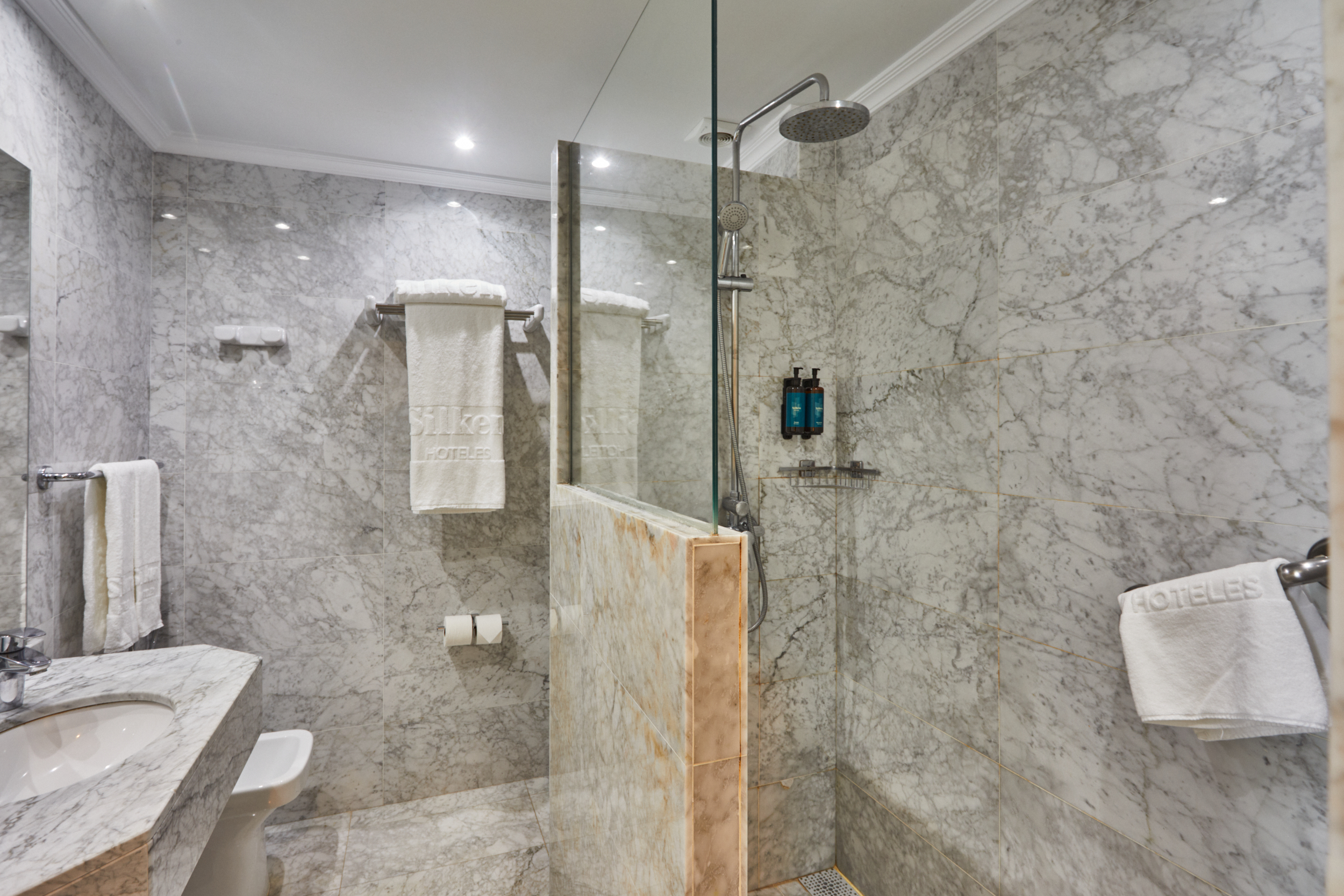 Double or Twin Beach Front