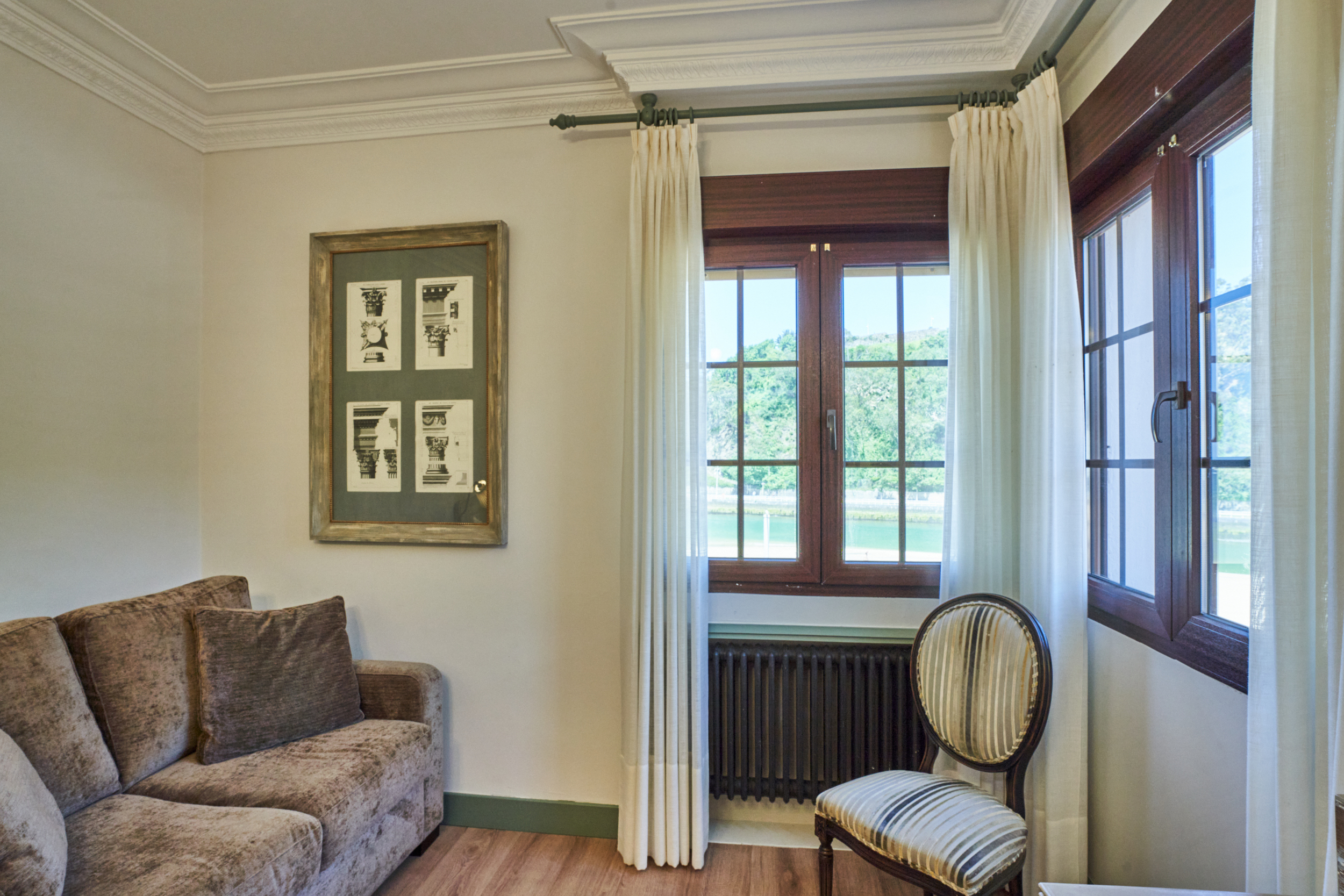 Family Room Standard