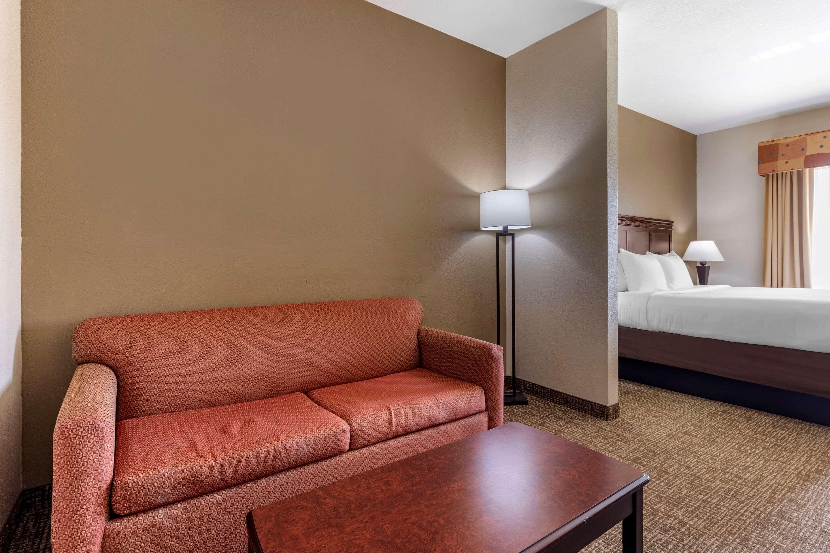 Suite King Bed Non Smoking