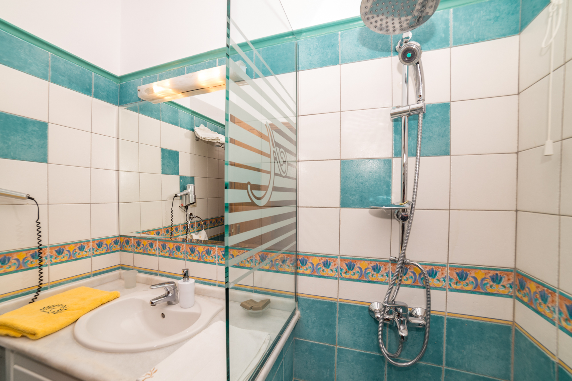 Suite Side Sea View Two Bedrooms