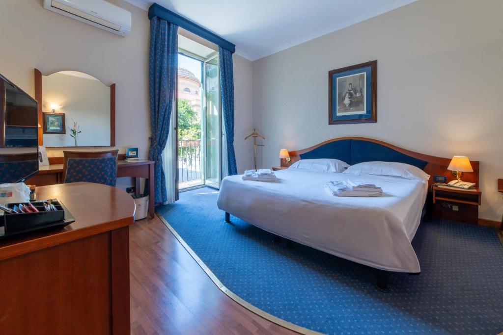 Double Single Superior