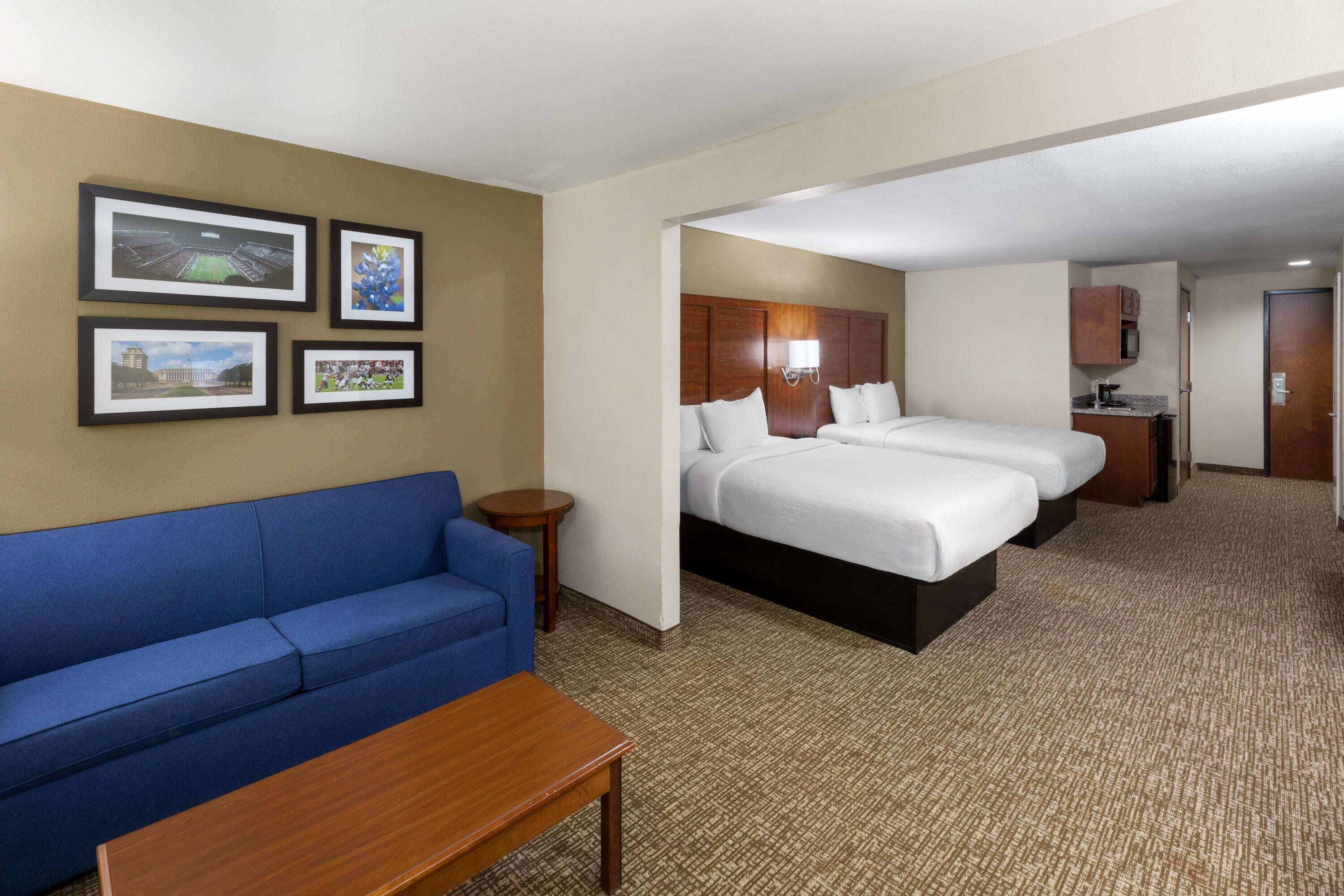 Suite Accessible-two Queen Beds