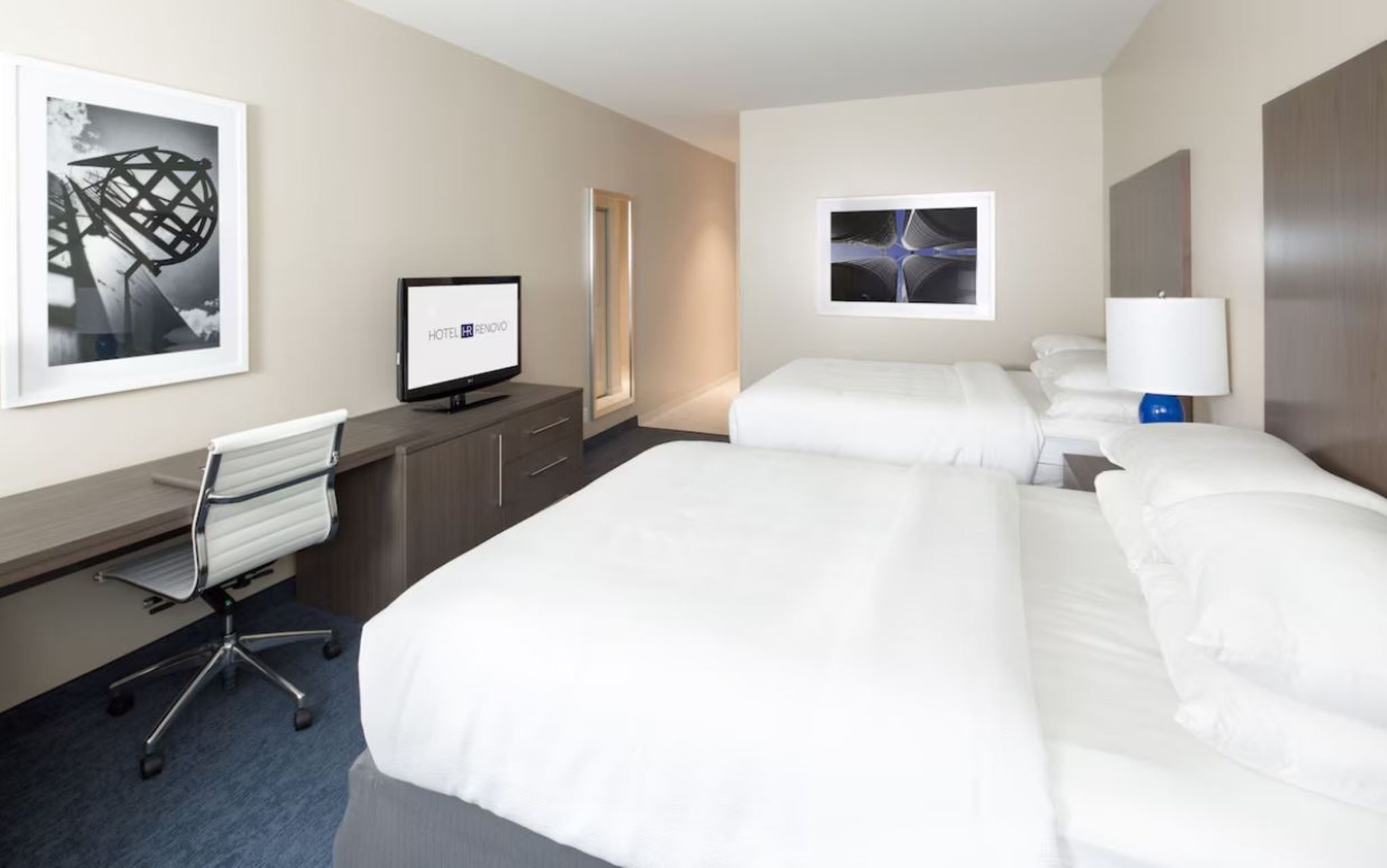 Junior Suite King Size Bed