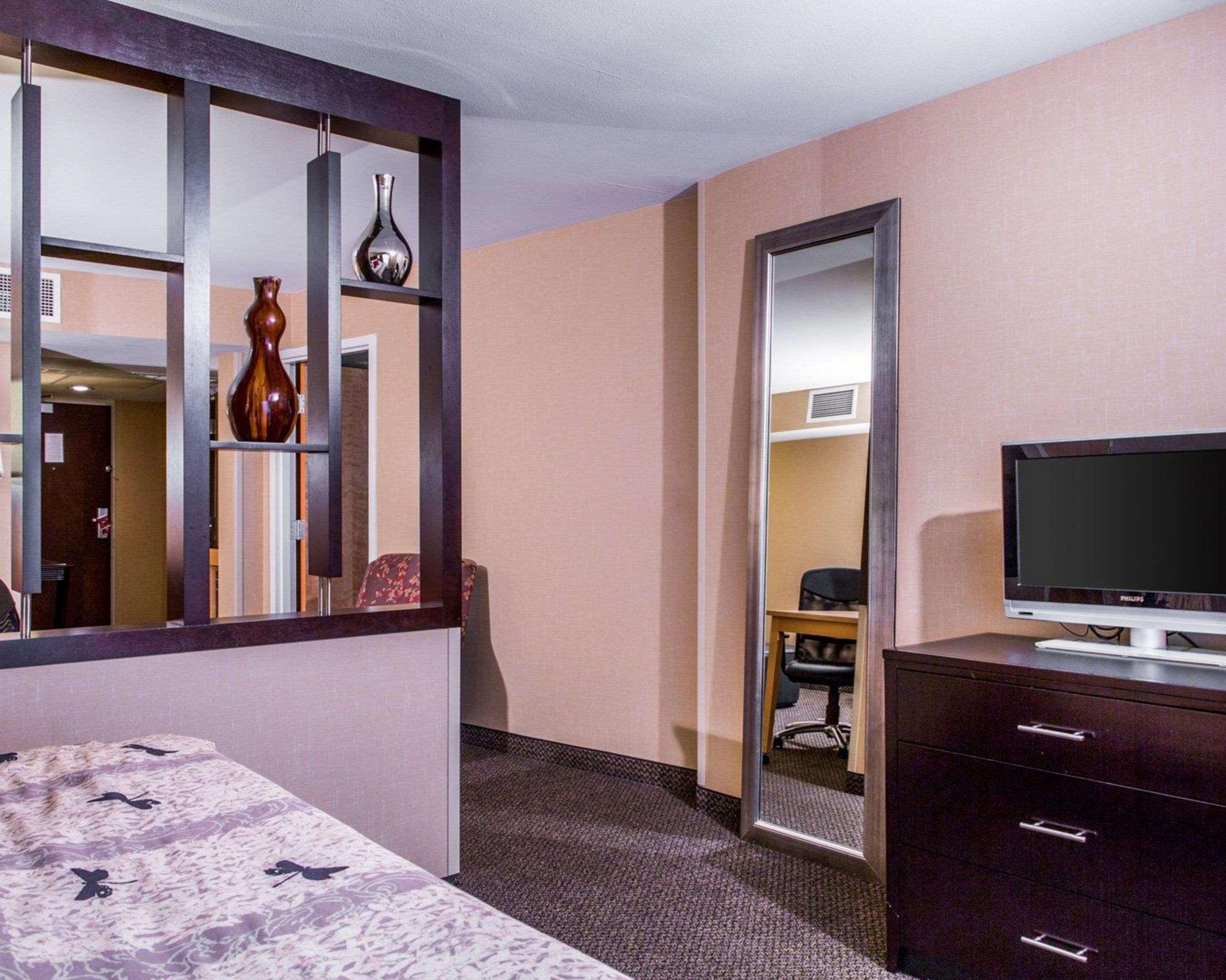 Suite King Bed Non Smoking